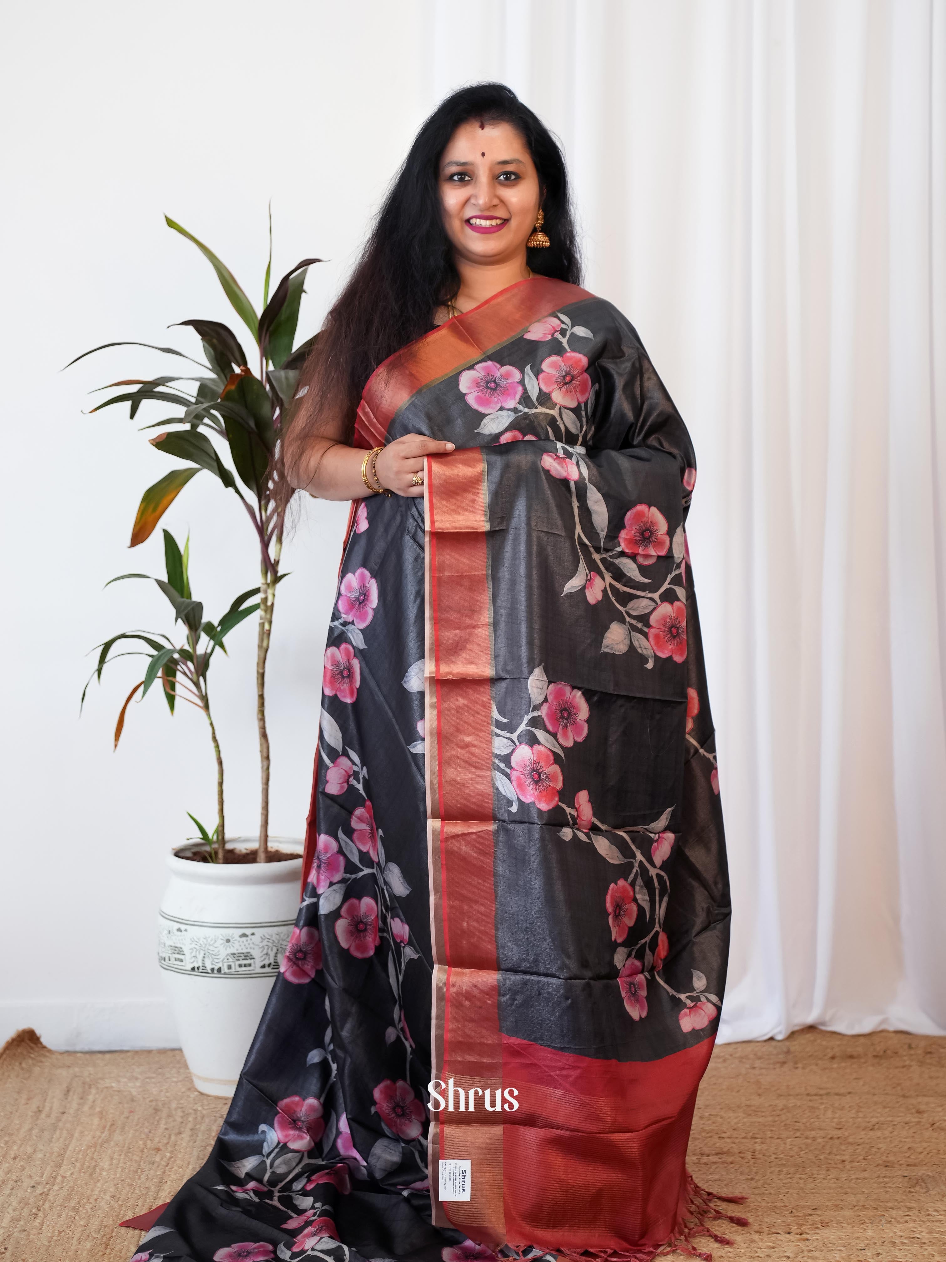 CIS06520 - Printed Tussar Saree