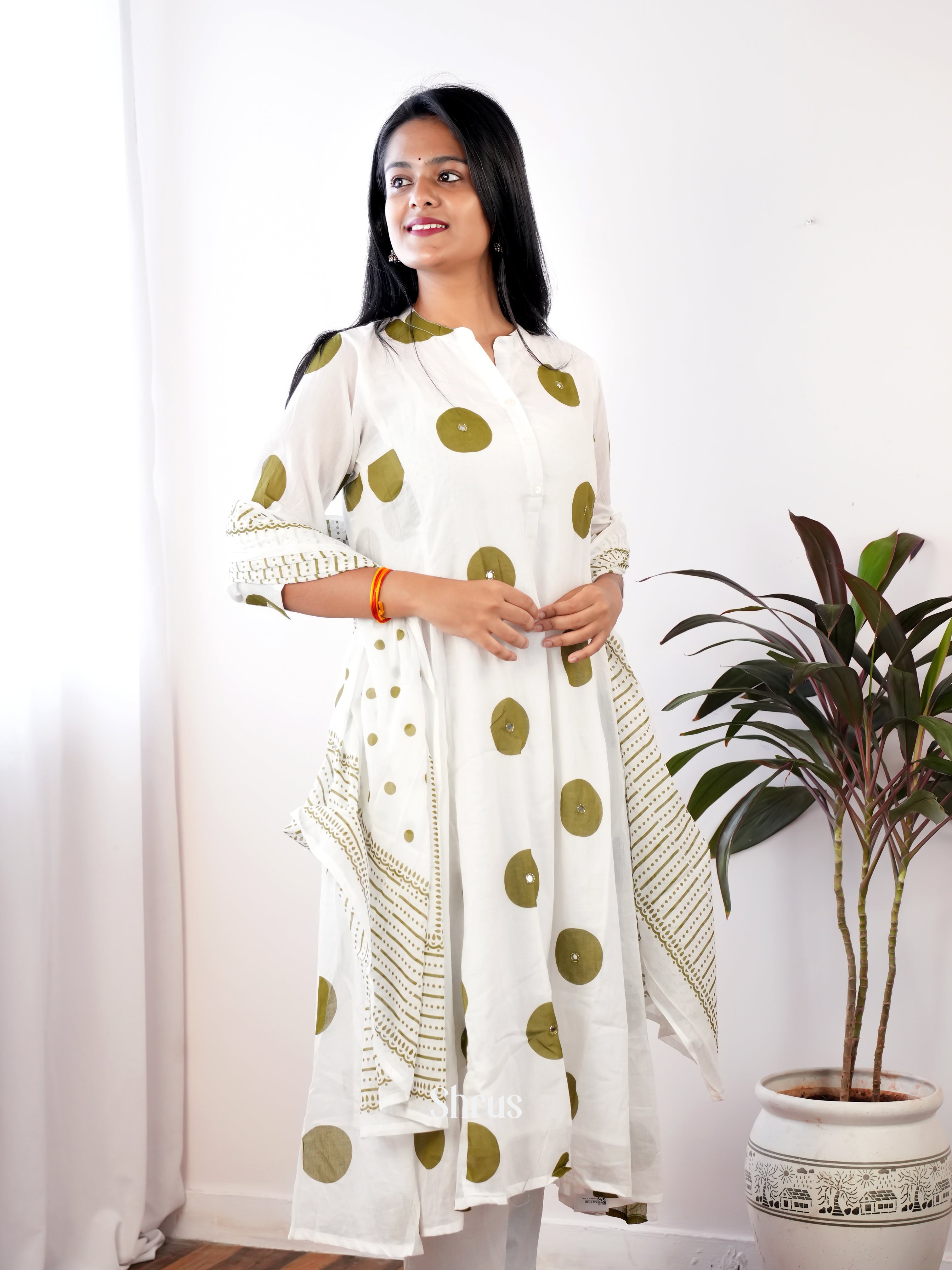 Cream & Green - 3pc Rayon Readymade Suits