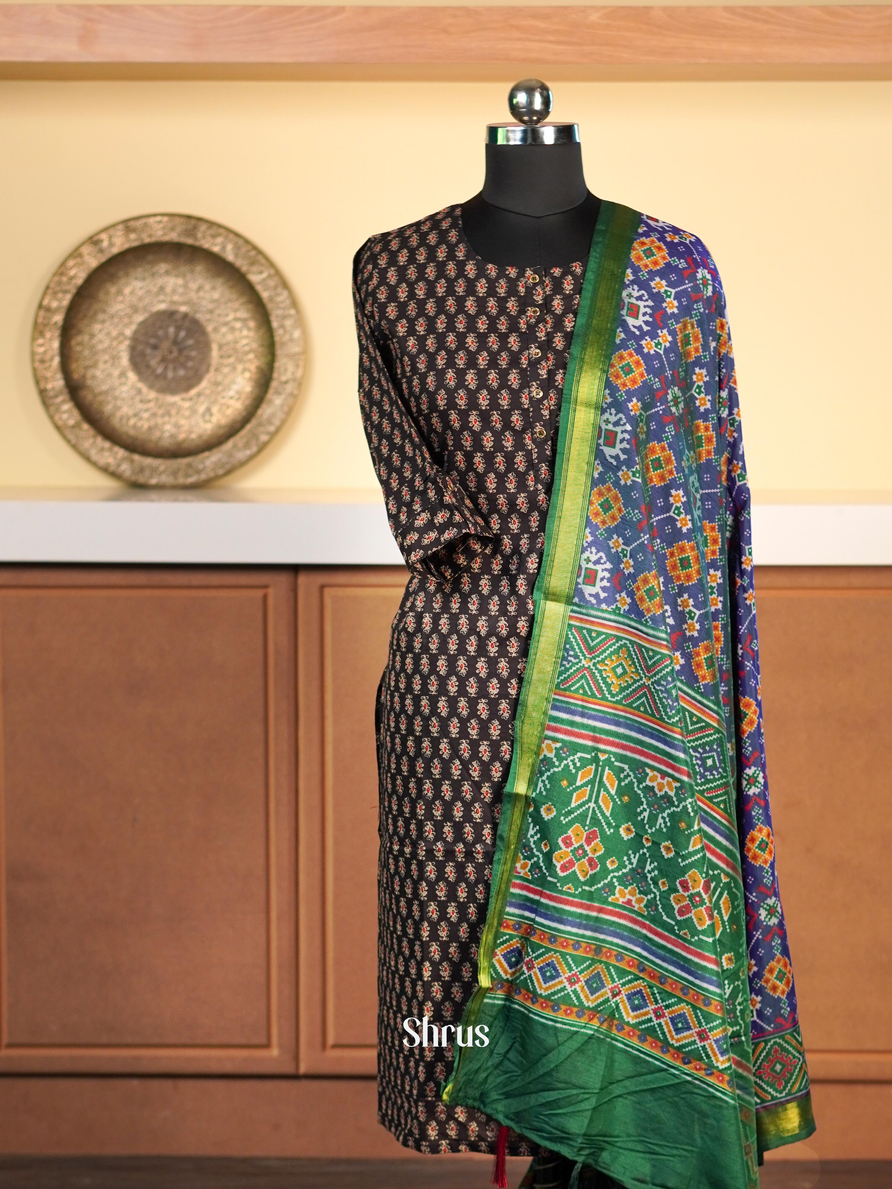 Purple & Green- Dupatta