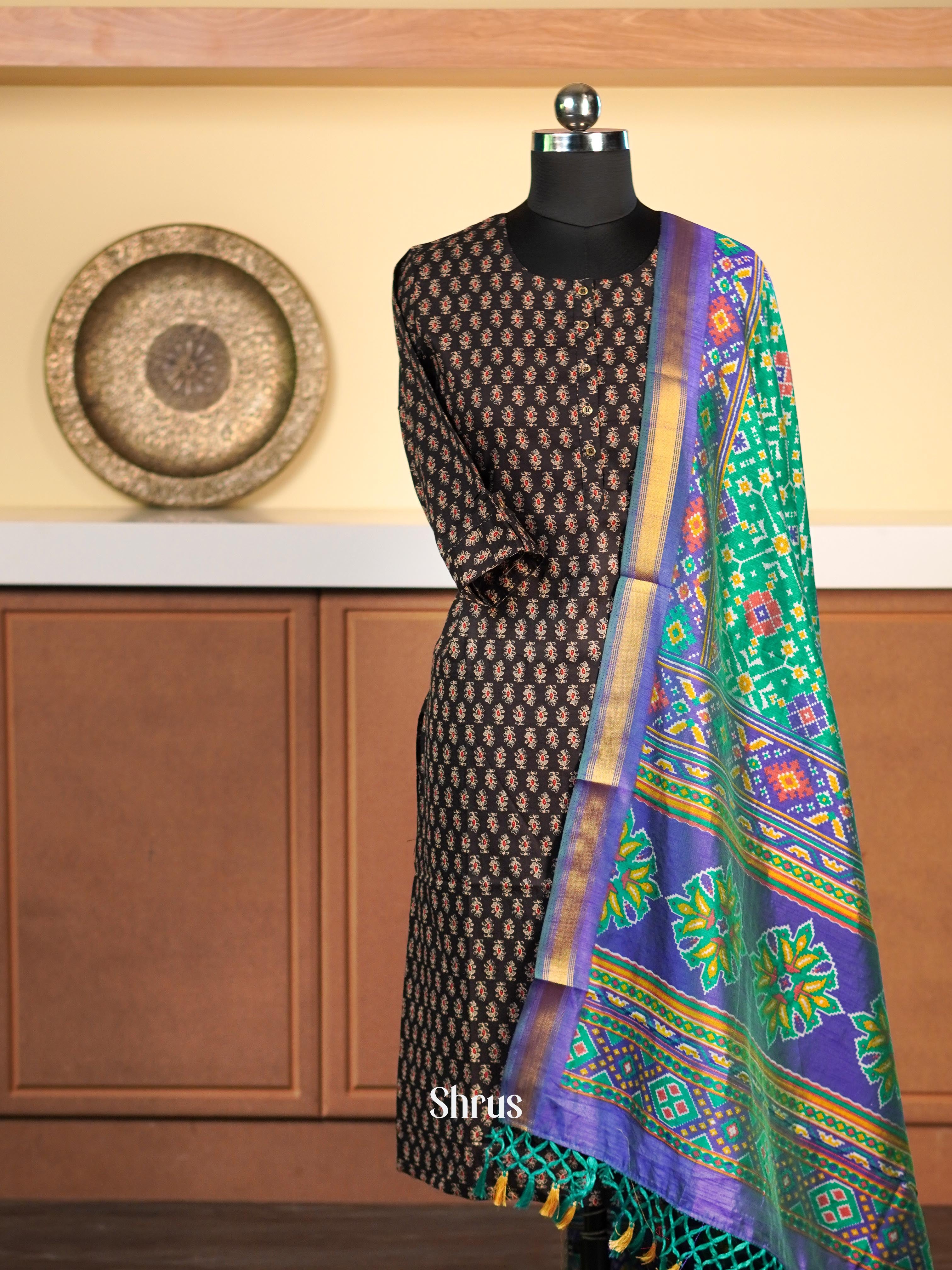 Green & Purple - Dupatta