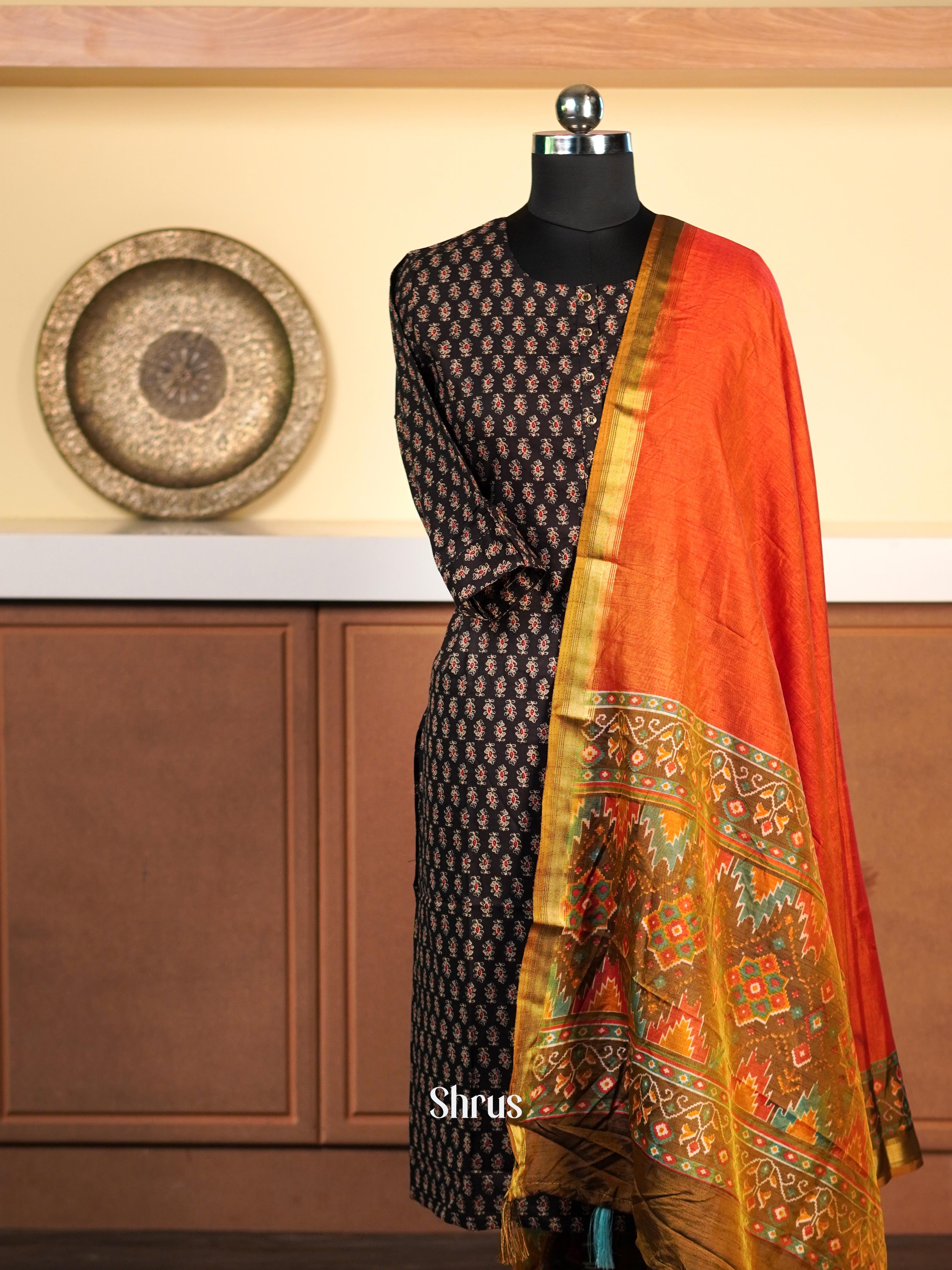 Orange & Green - Dupatta