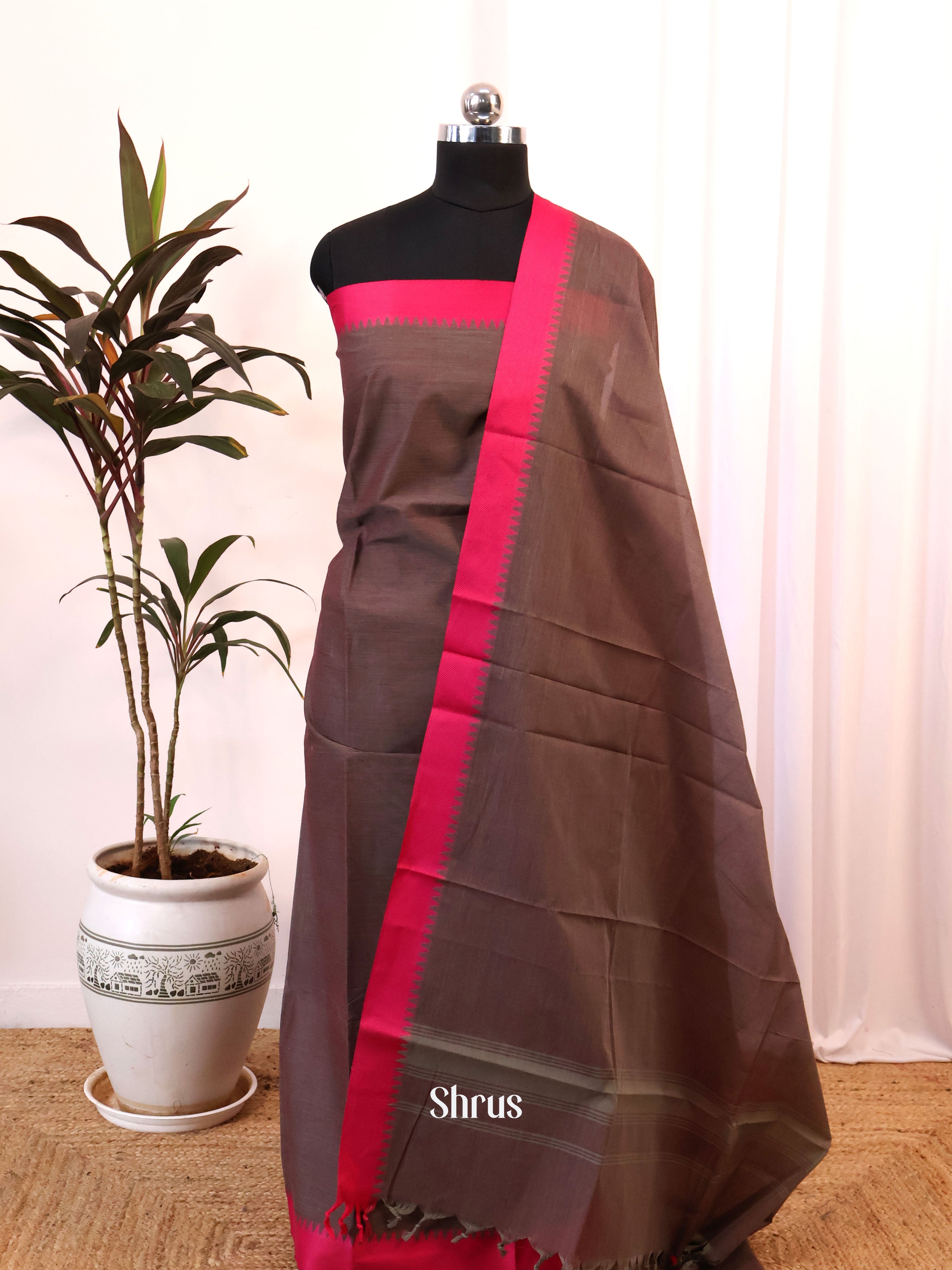 Brown & Pink  - chettinad top & dupatta combo