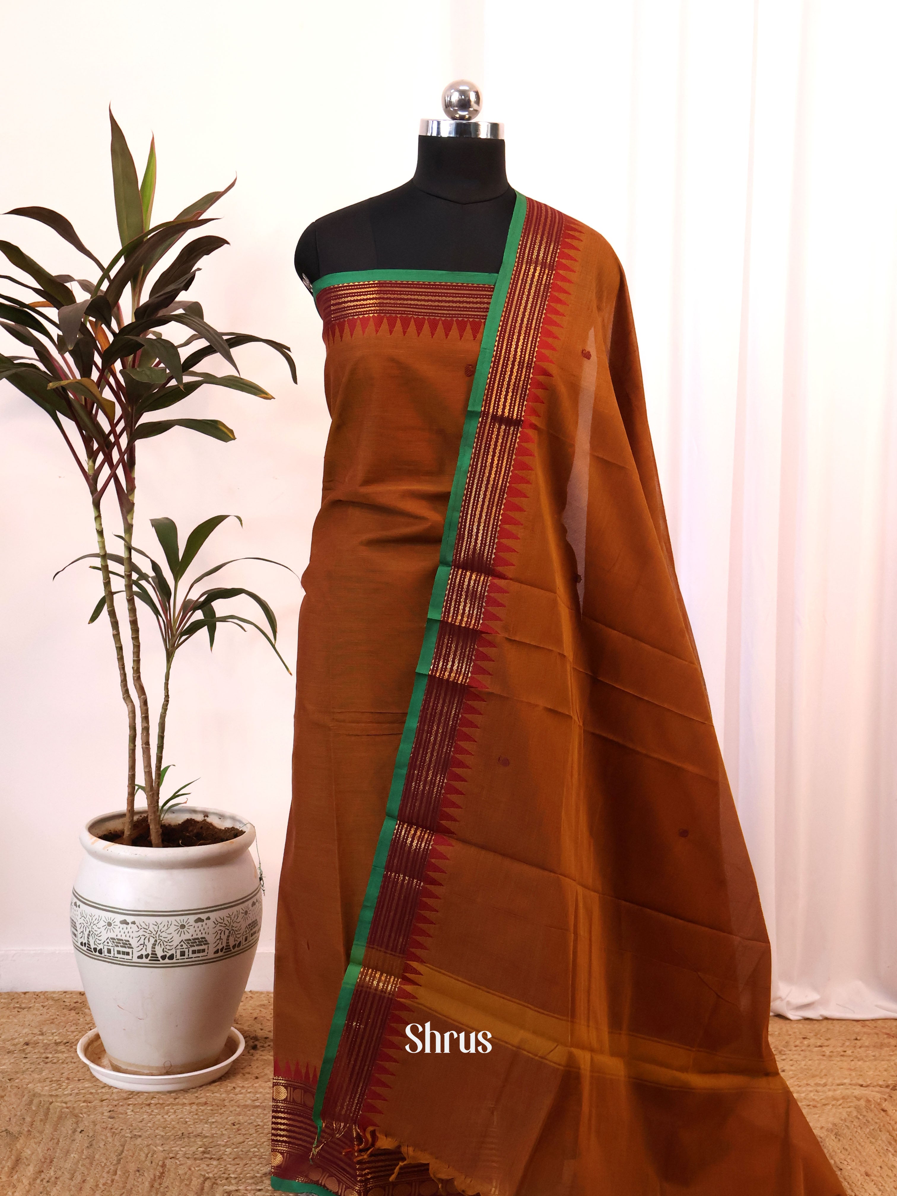 Brown & Green - chettinad top & dupatta combo