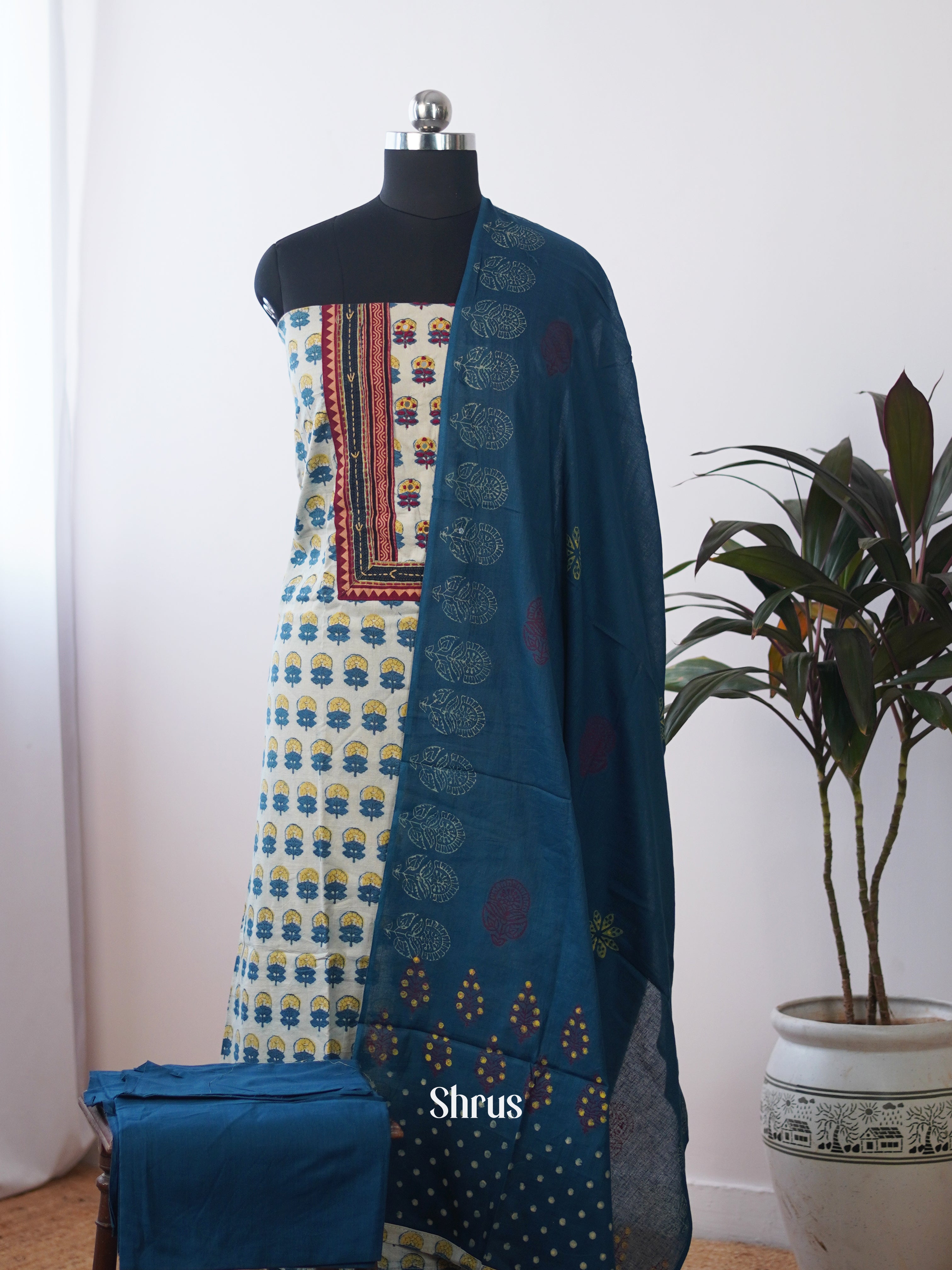 Cream & Blue - Ajrakh Salwar