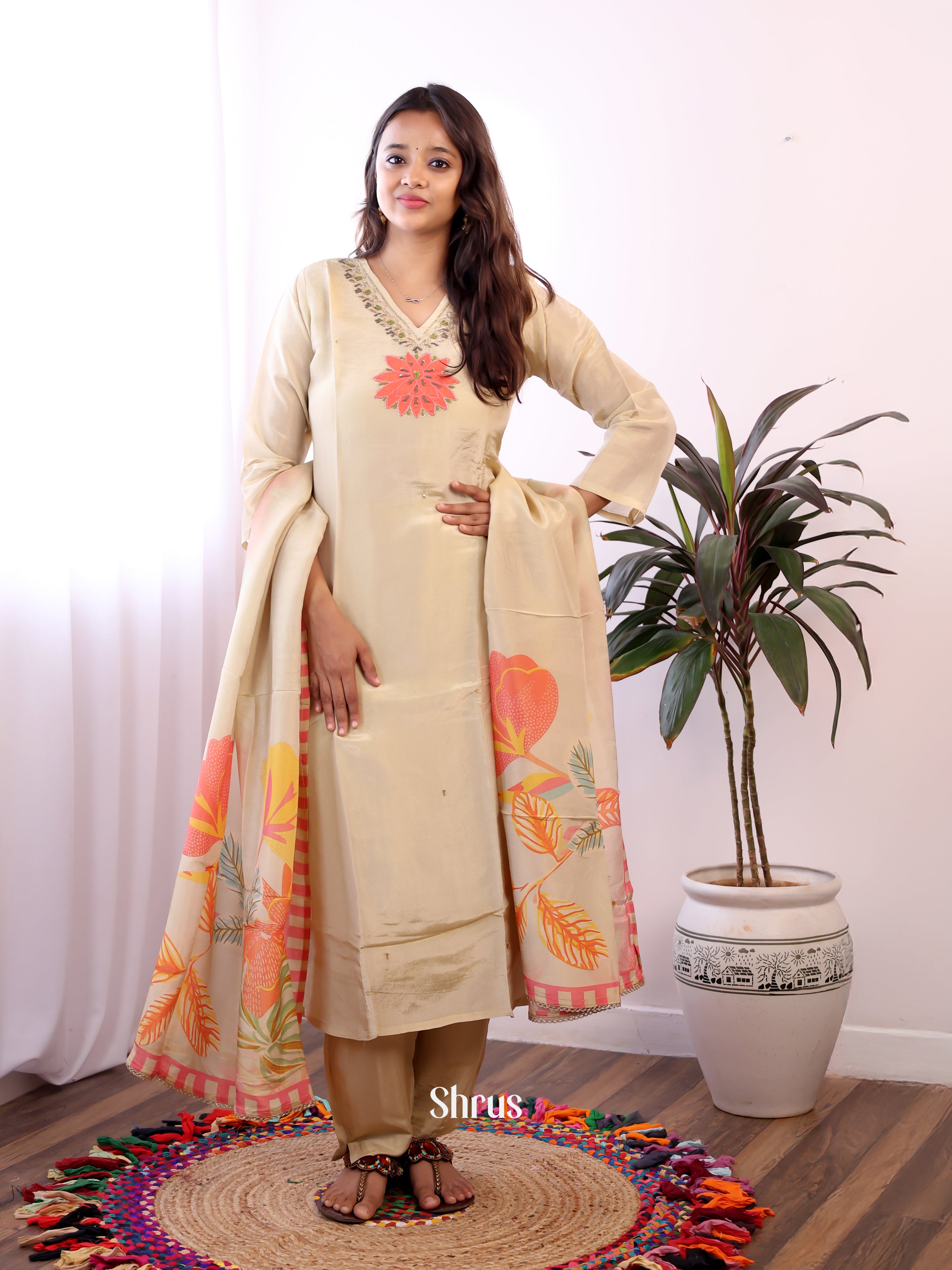 Cream -3pc  Readymade Suits