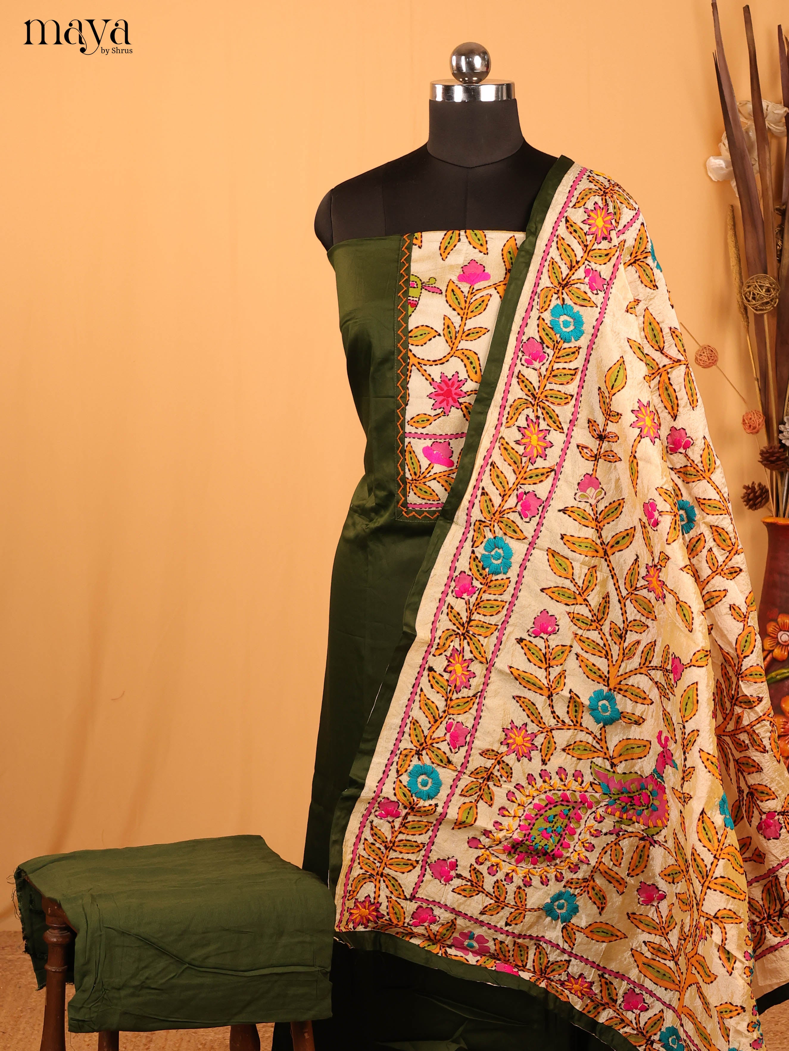 CIS14299 - Shop on Shrus.com