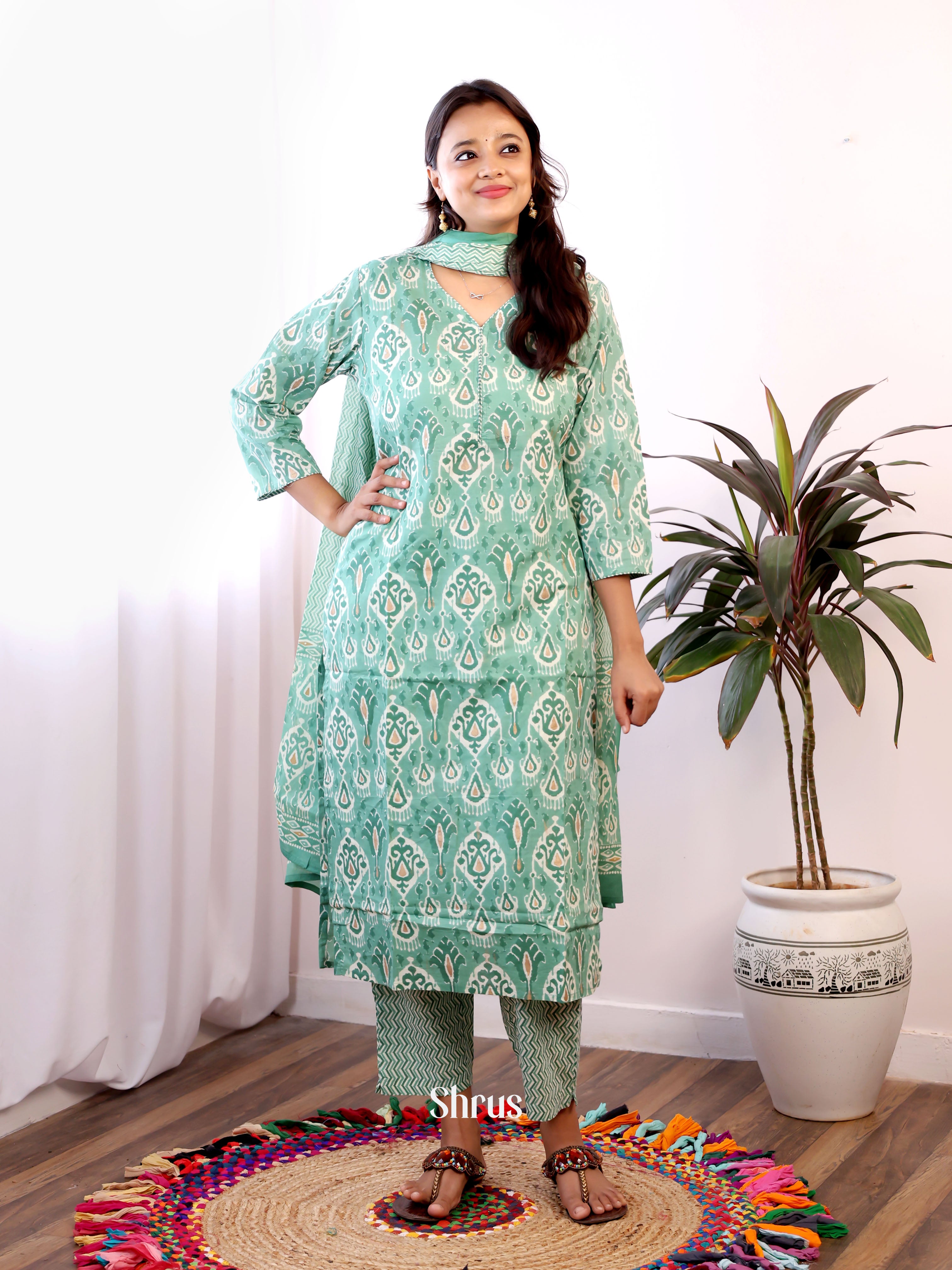 Green-3pc Cotton Readymade Suits