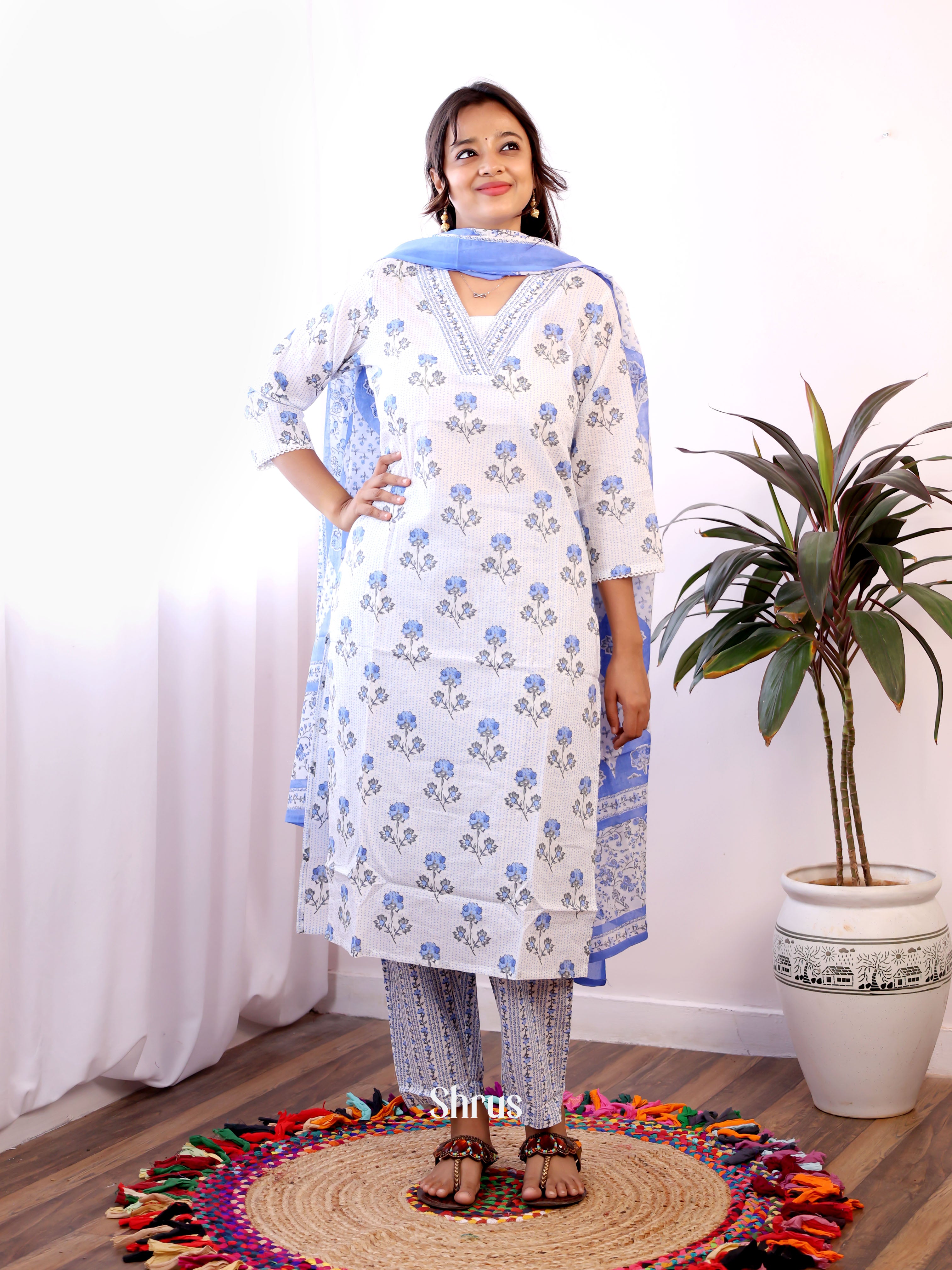 Cream & Blue -3pc Readymade Suits