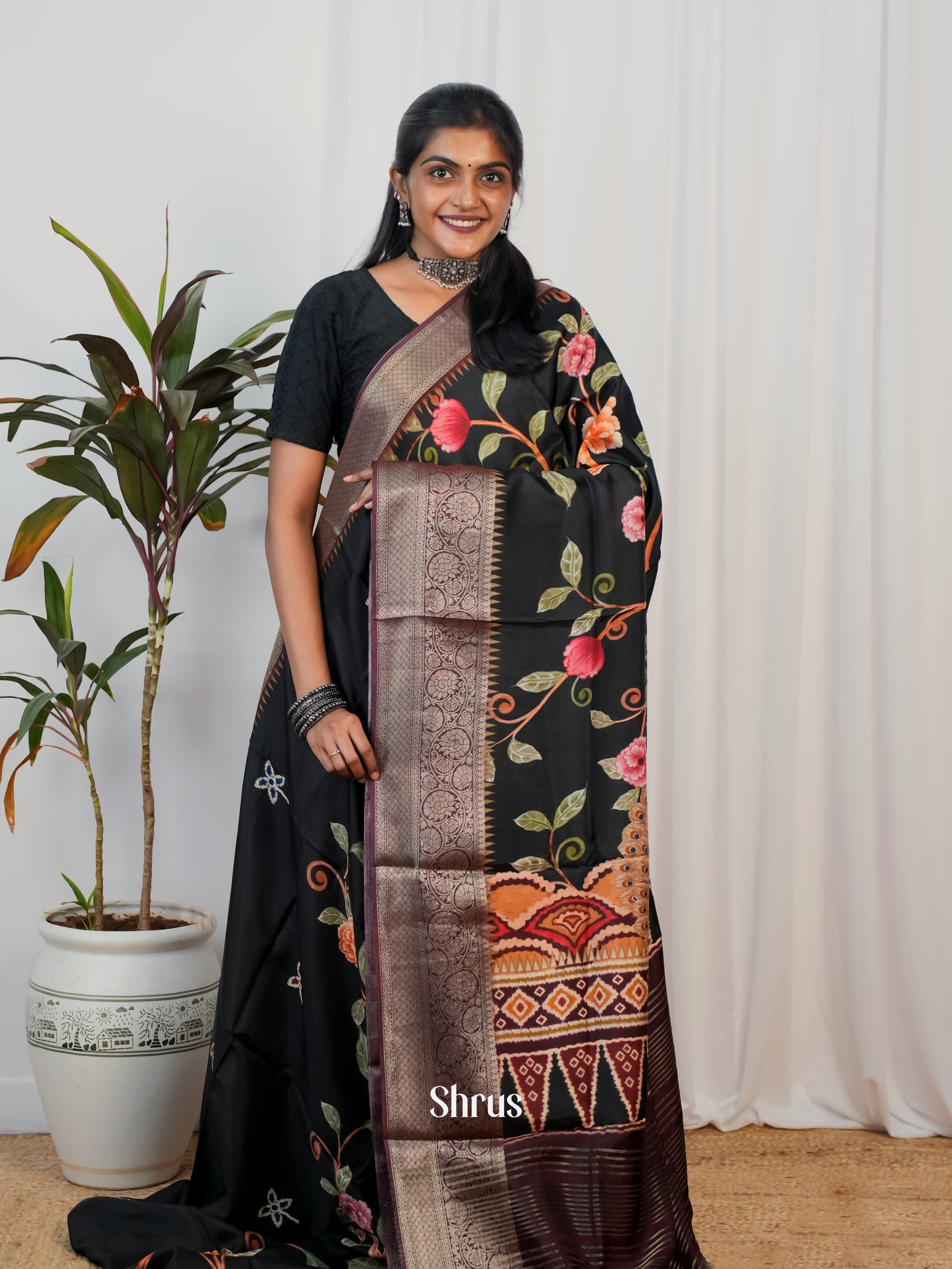 Black - Semi Crepe Saree