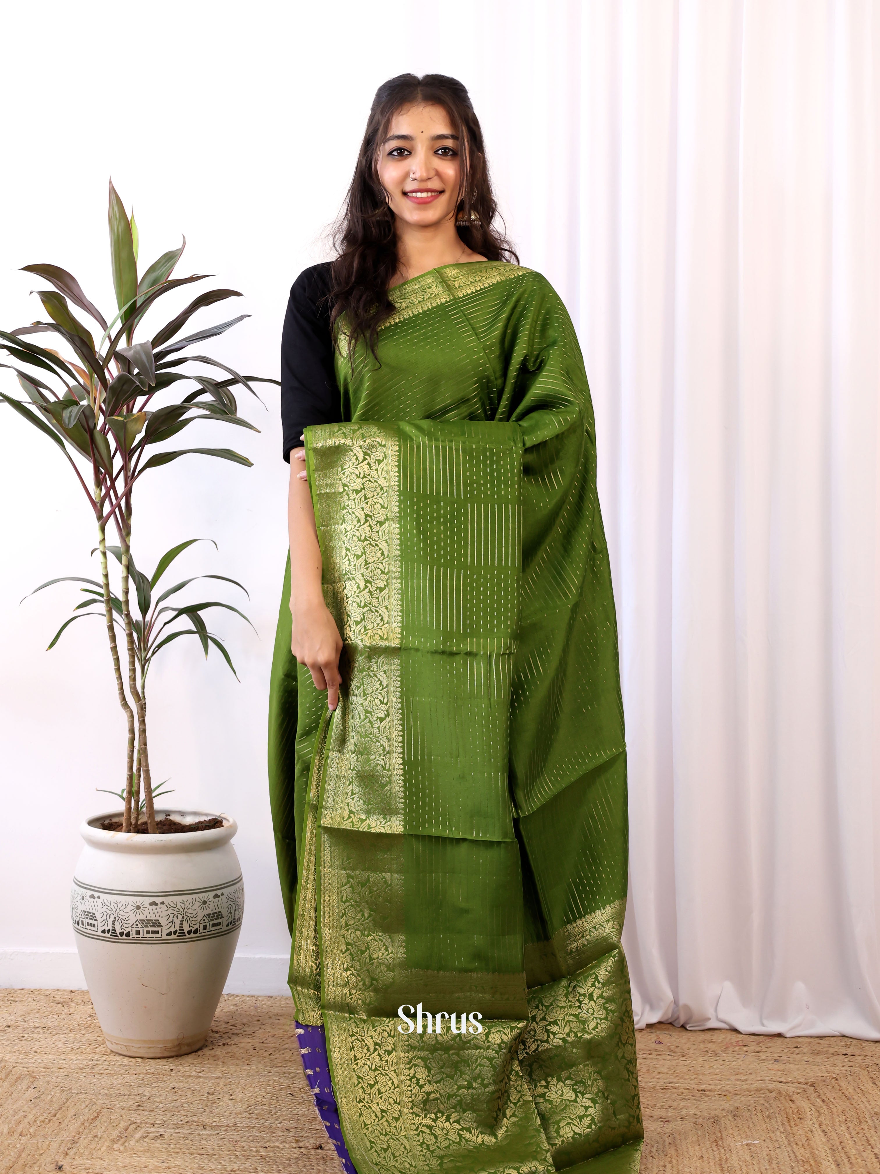 Green & Violet - Semi Organza Saree