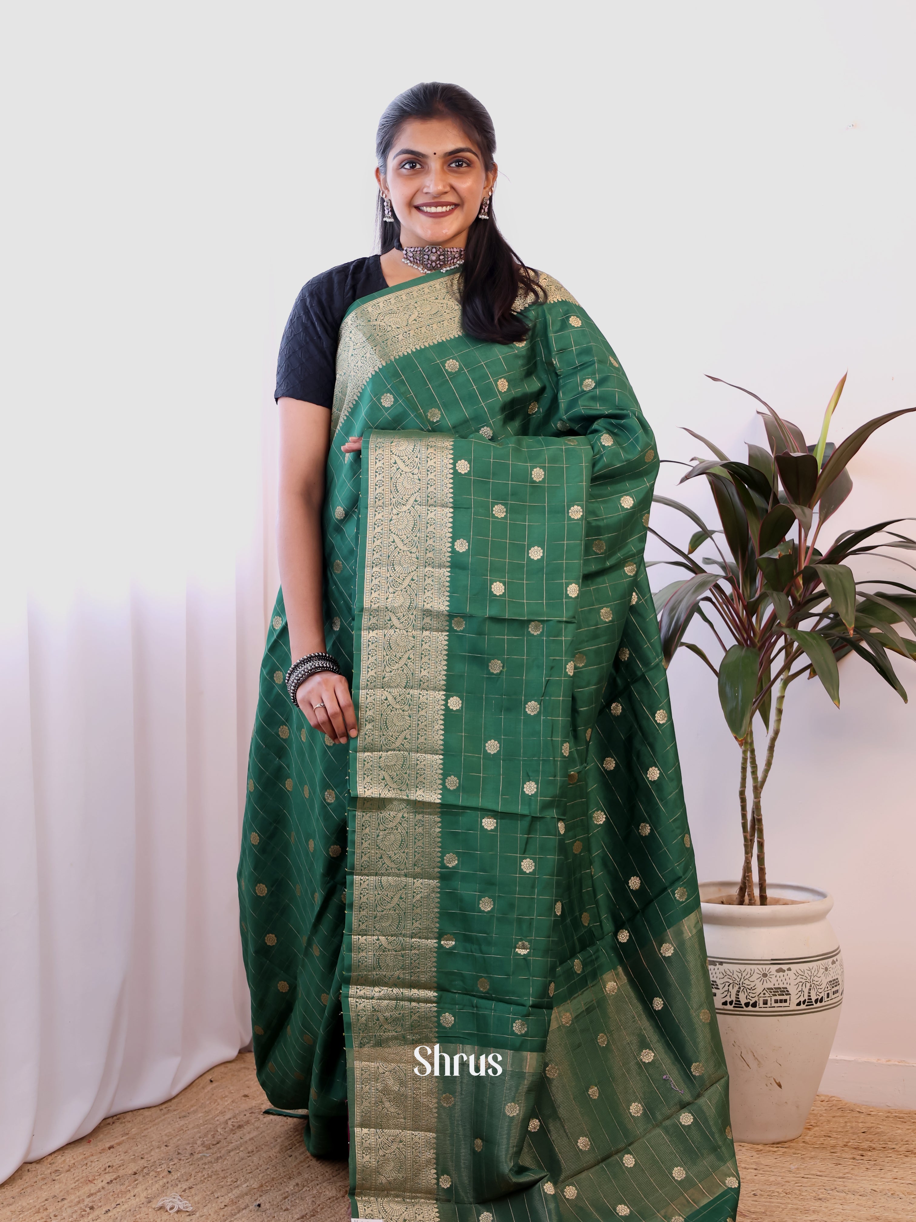 Green & Maroon- Semi Dupion Saree