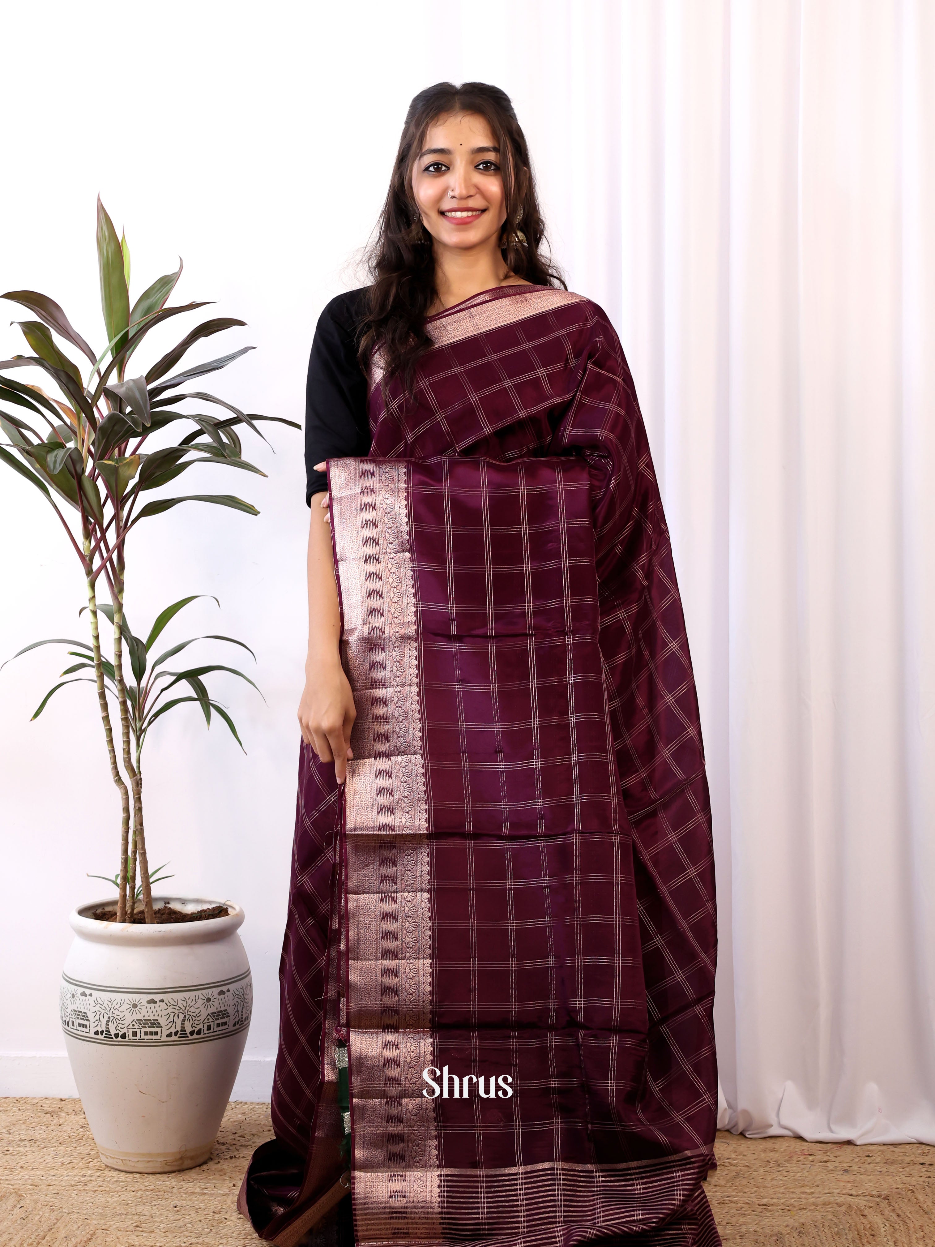 Wine & Green - Semi Organza Saree