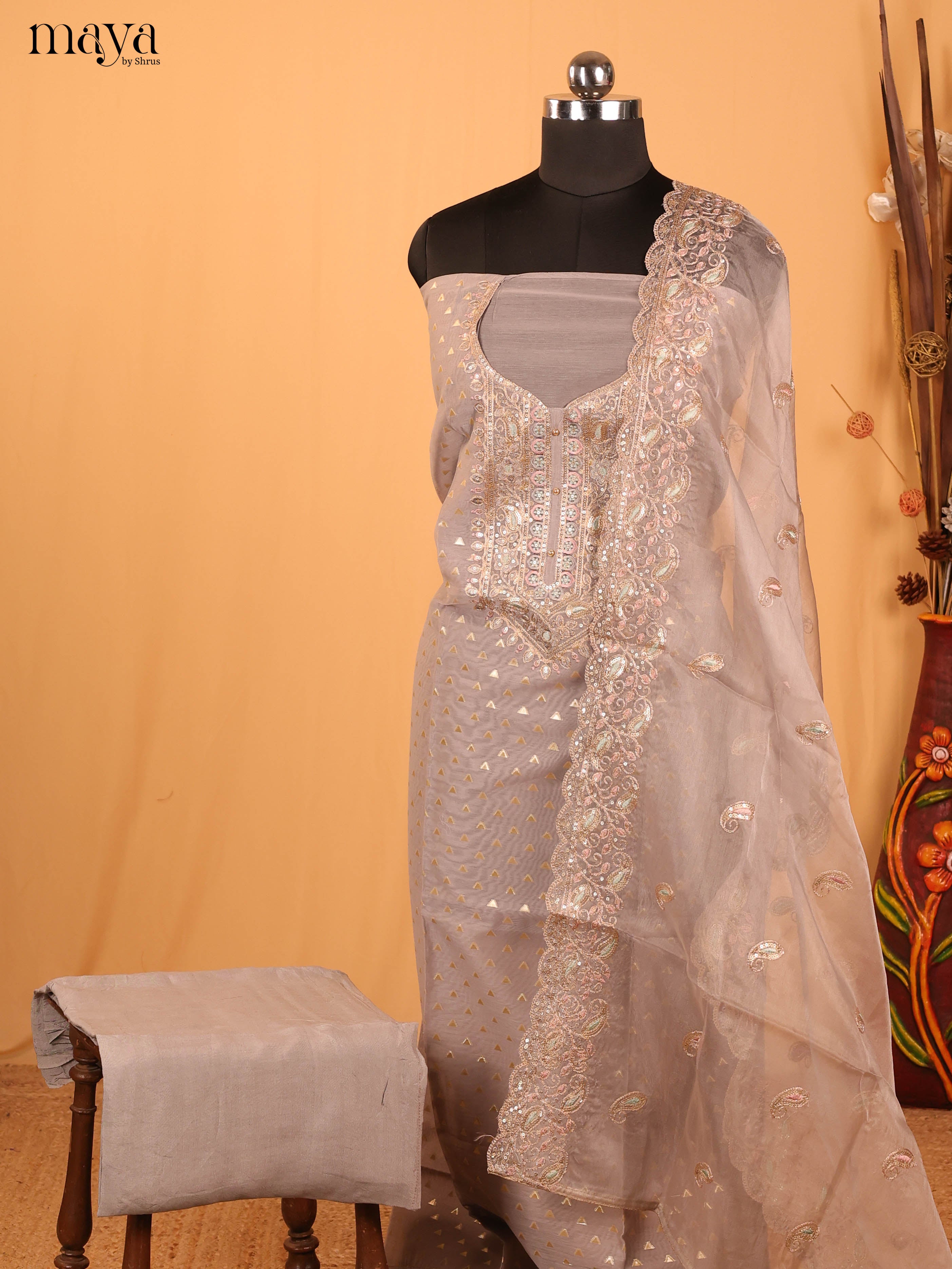 CIS15494 - Shop on Shrus.com