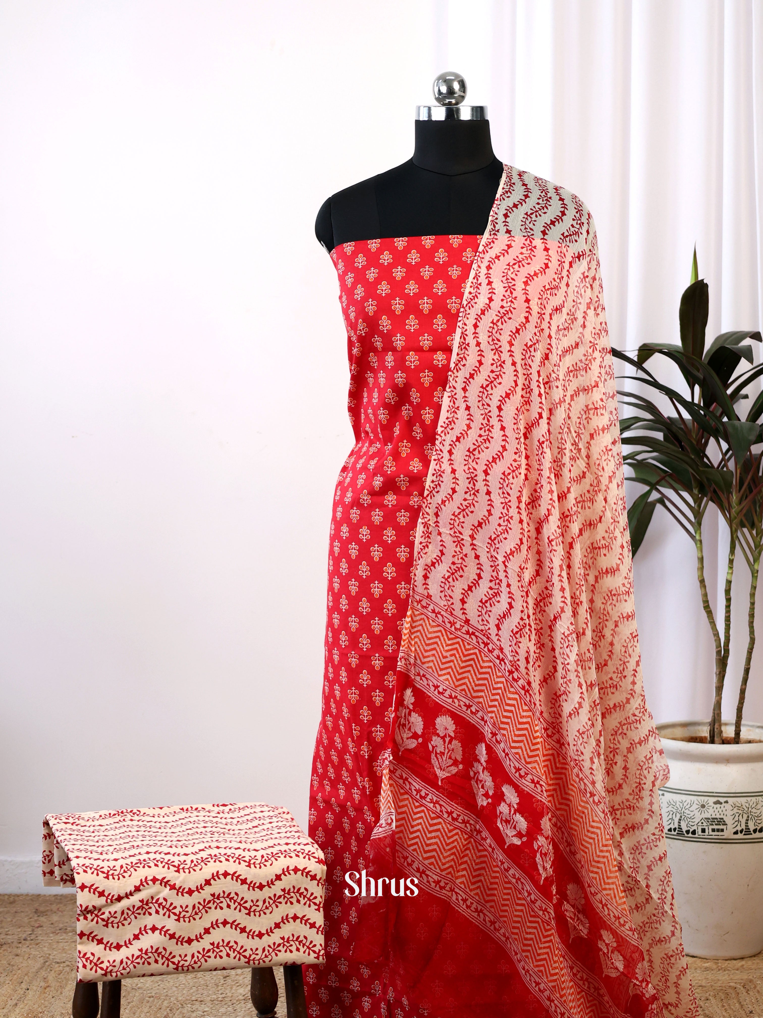 CIS15561 - Cotton salwar