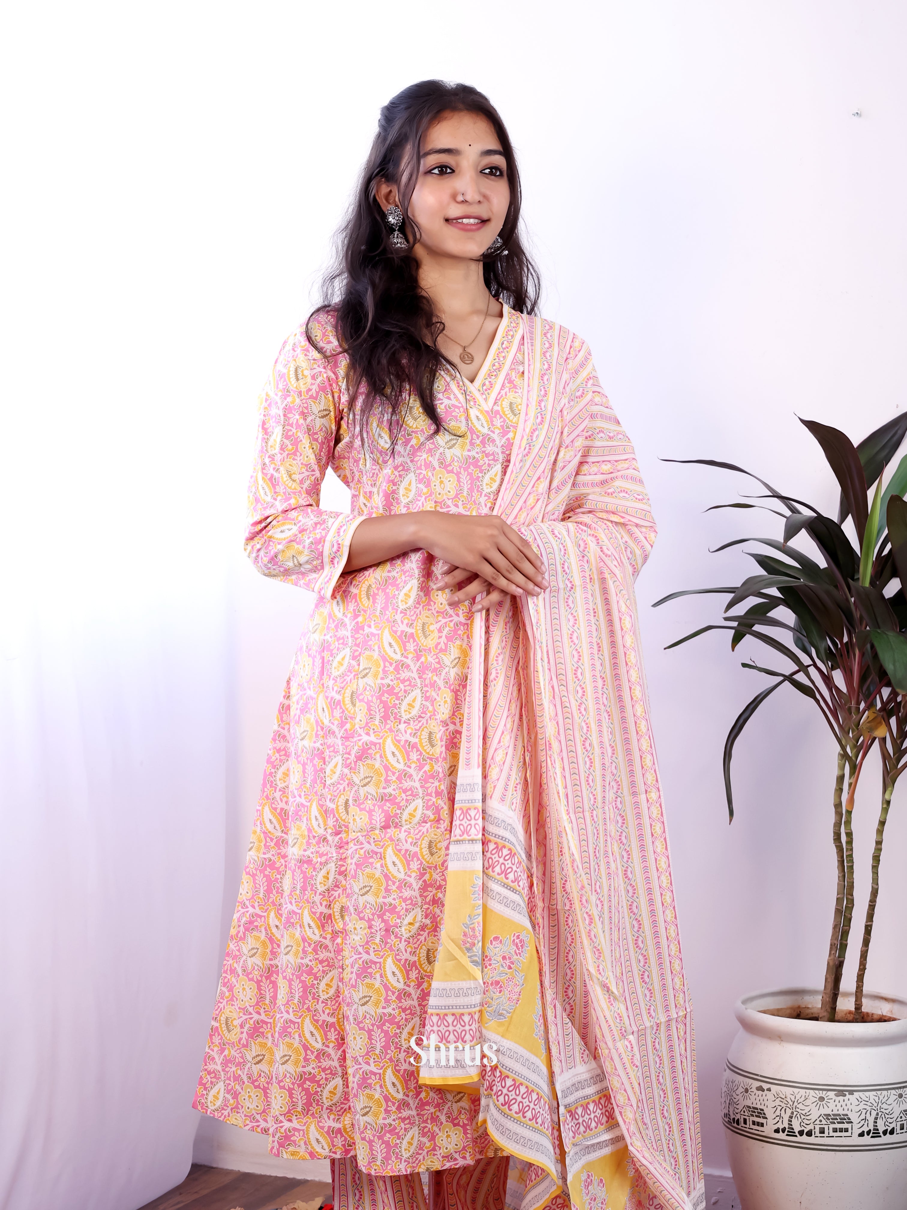 Cream & Pink-3pc floral Readymade Suits