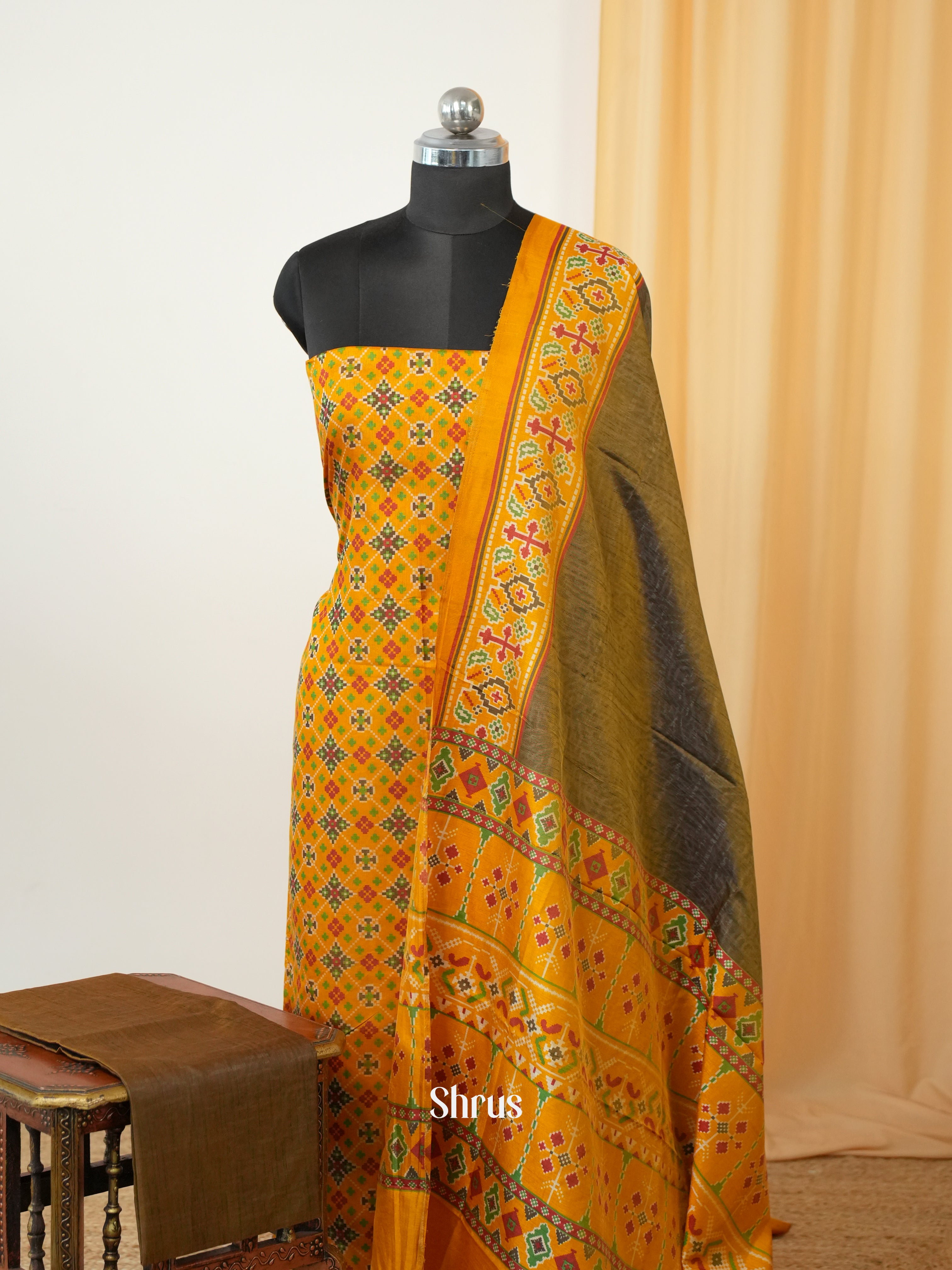 Yellow & Green - semi patola salwar