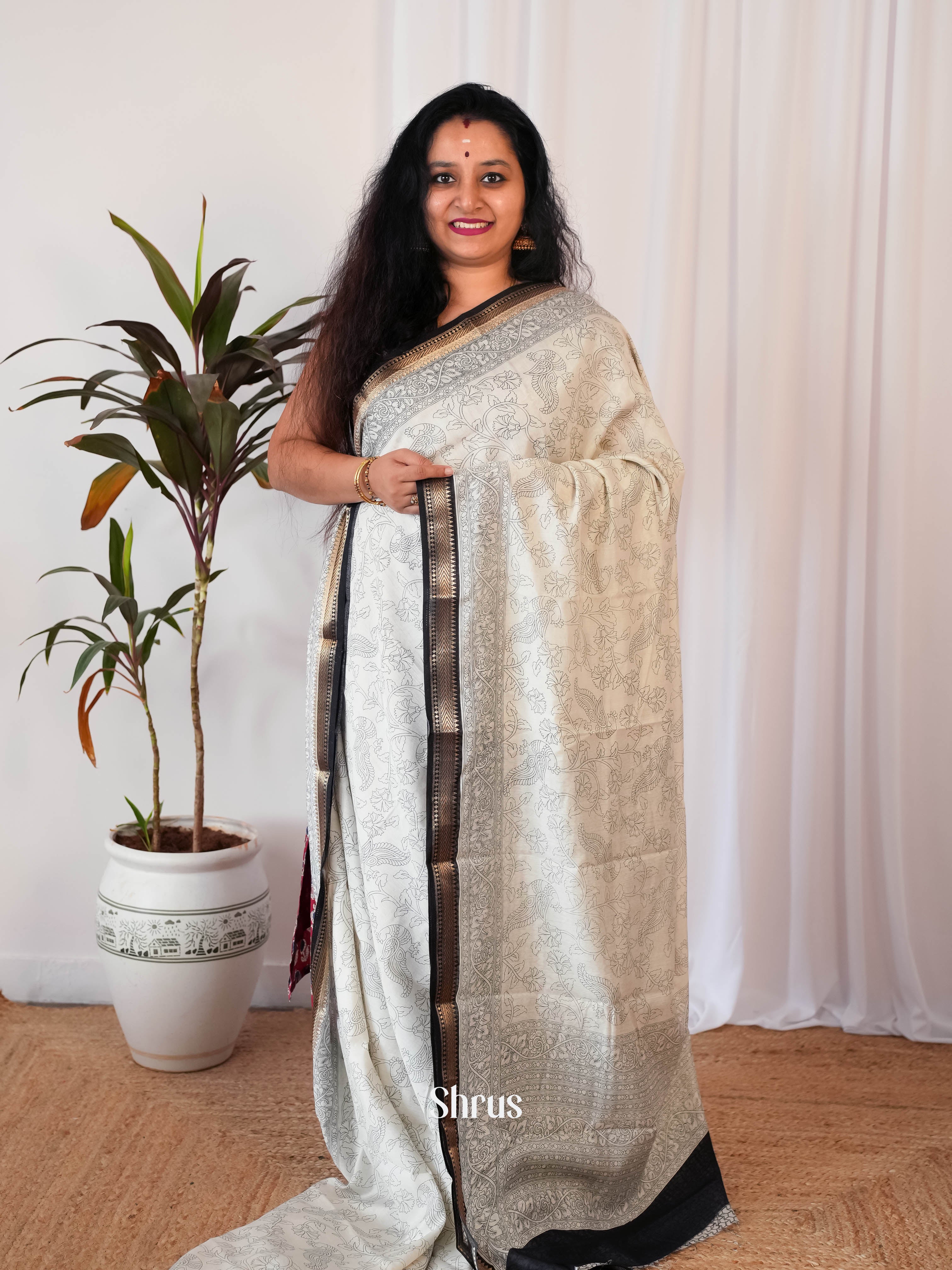 Cream & Black - Art modal Saree