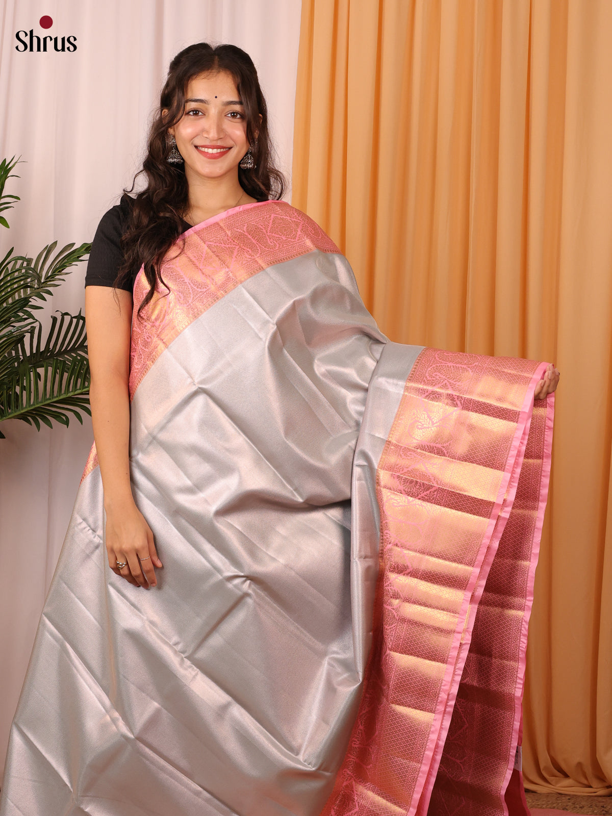 Silver & Pink - Kanchipuram-halfpure Saree