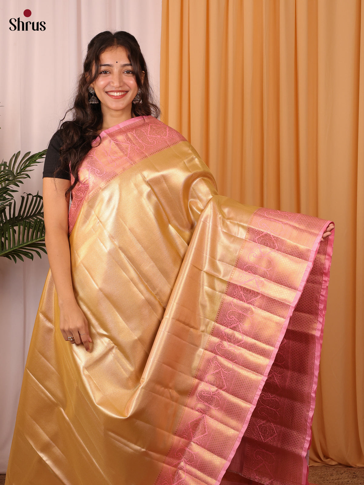 Golden & Pink - Kanchipuram-halfpure Saree