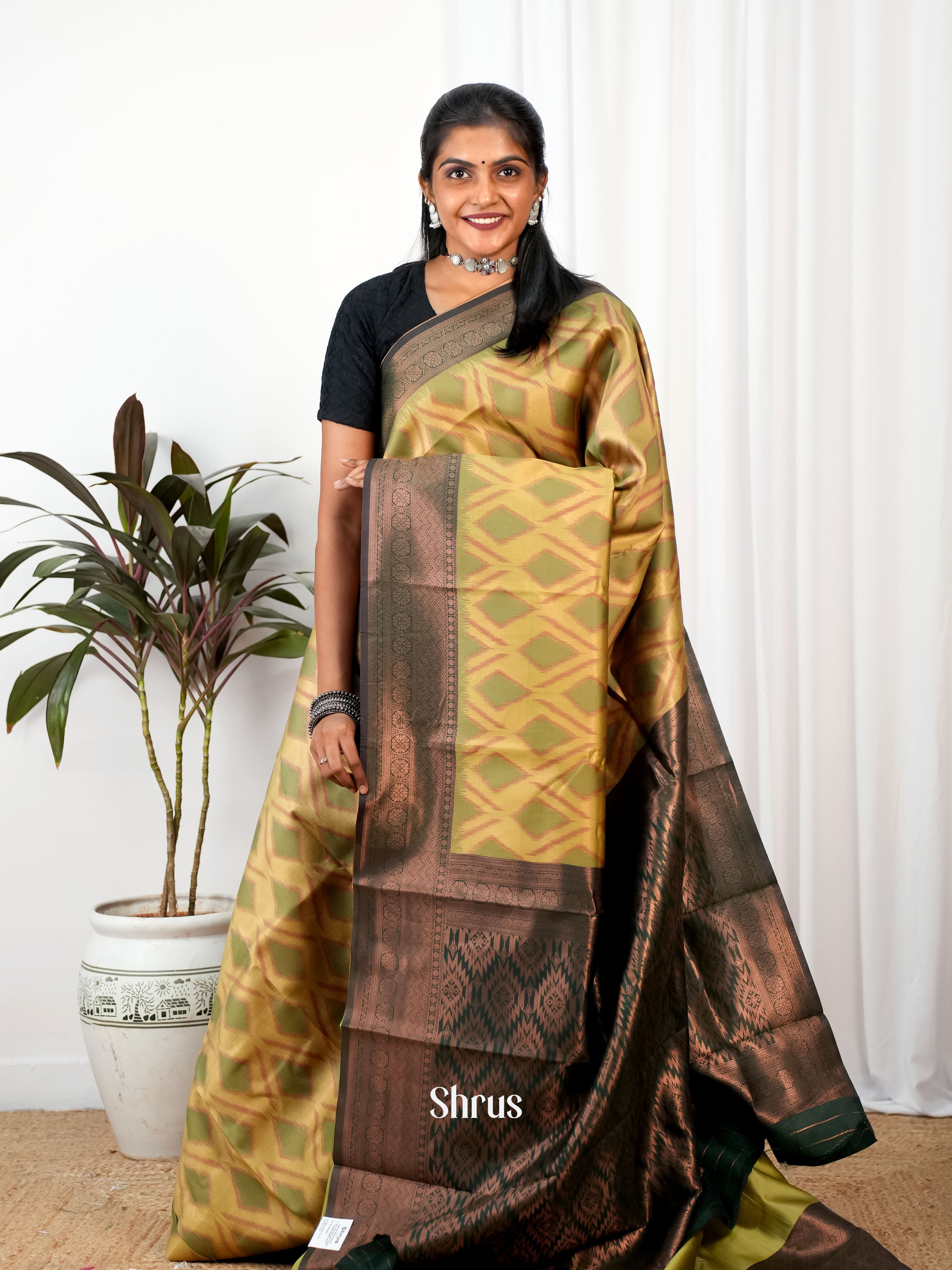 Beige & Green - Semi Arani Silk