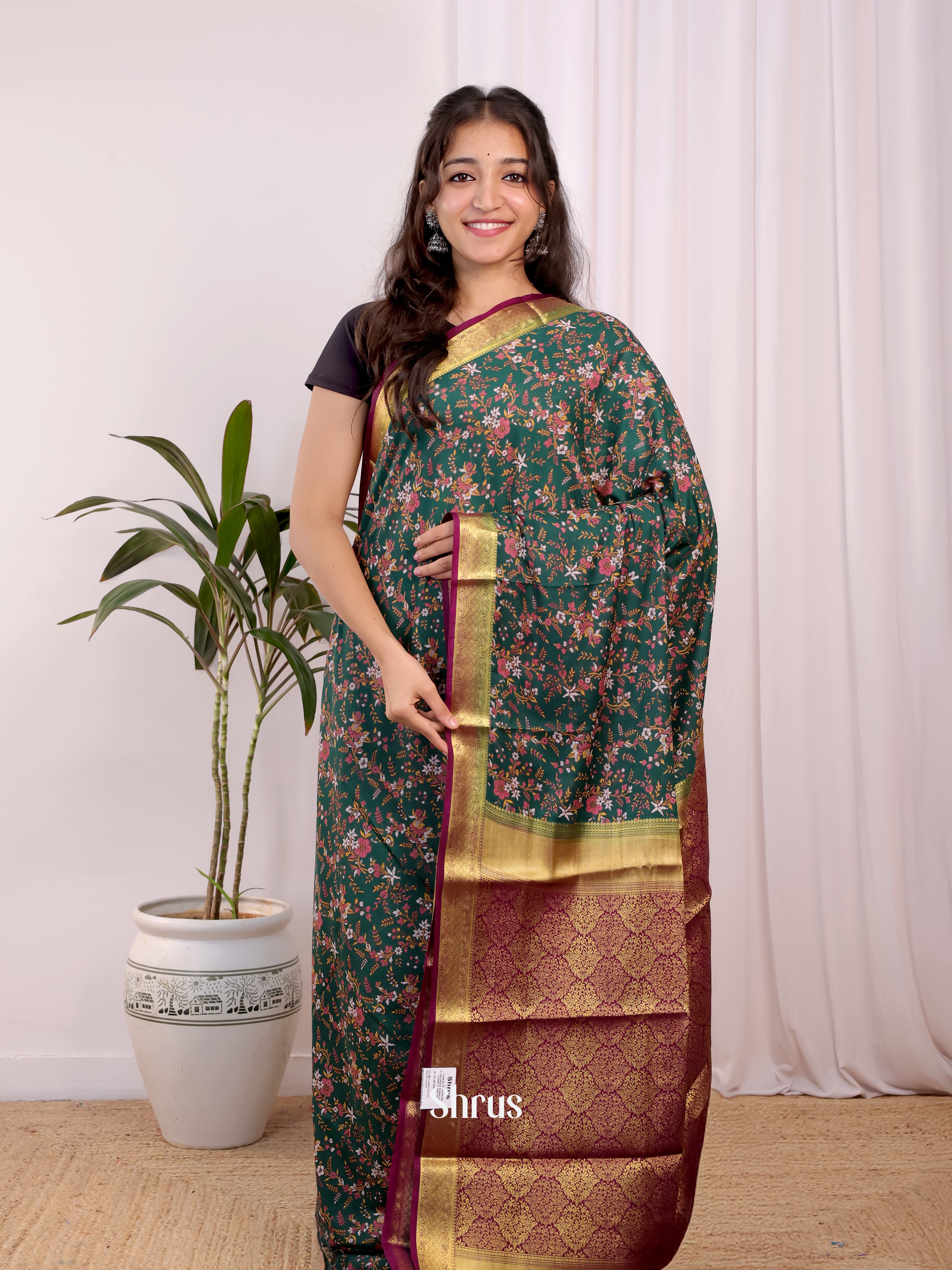 Green & Majenta - Semi Mysoresilk Saree