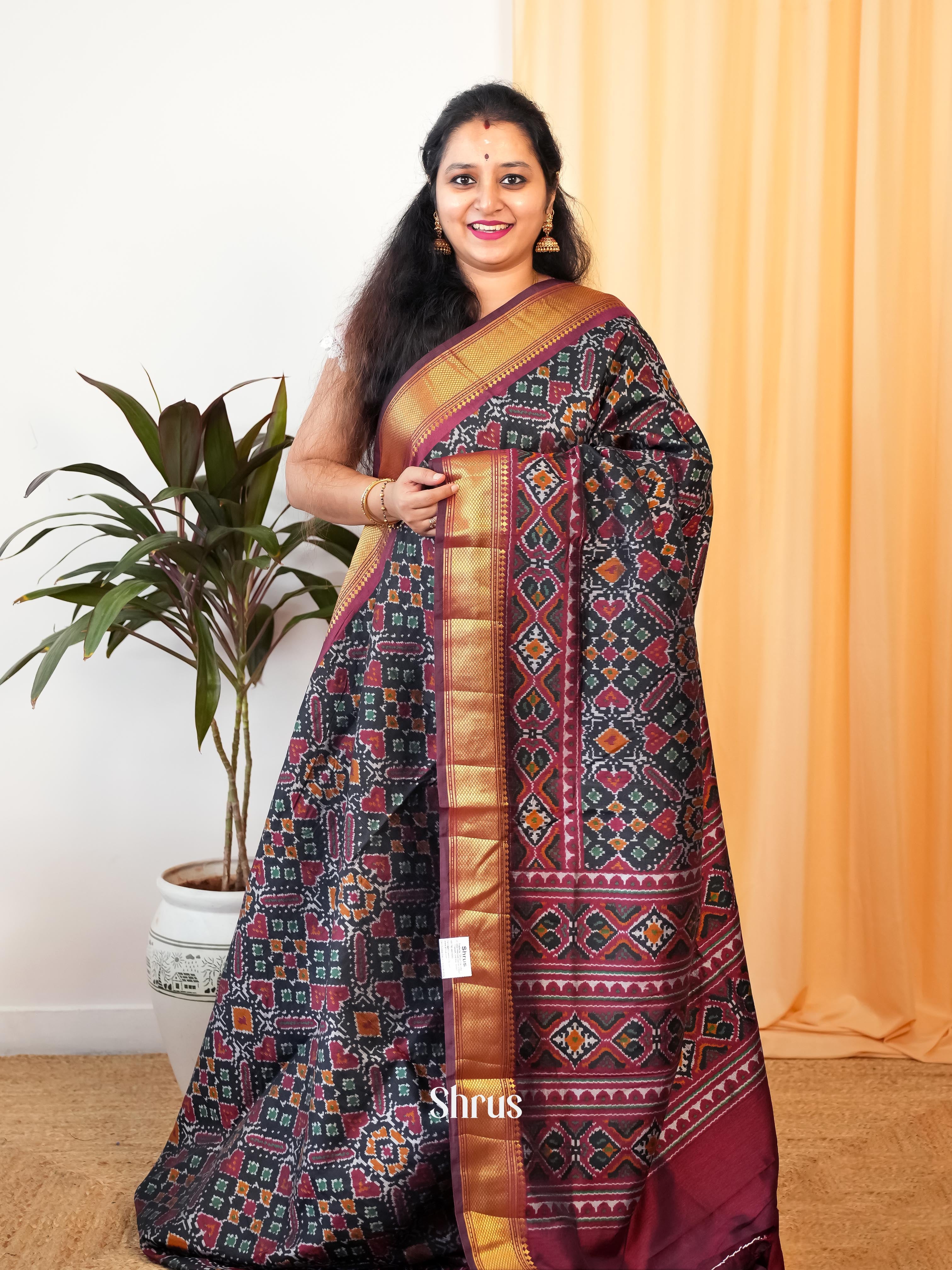 Black & Maroon- Semi Patola Saree