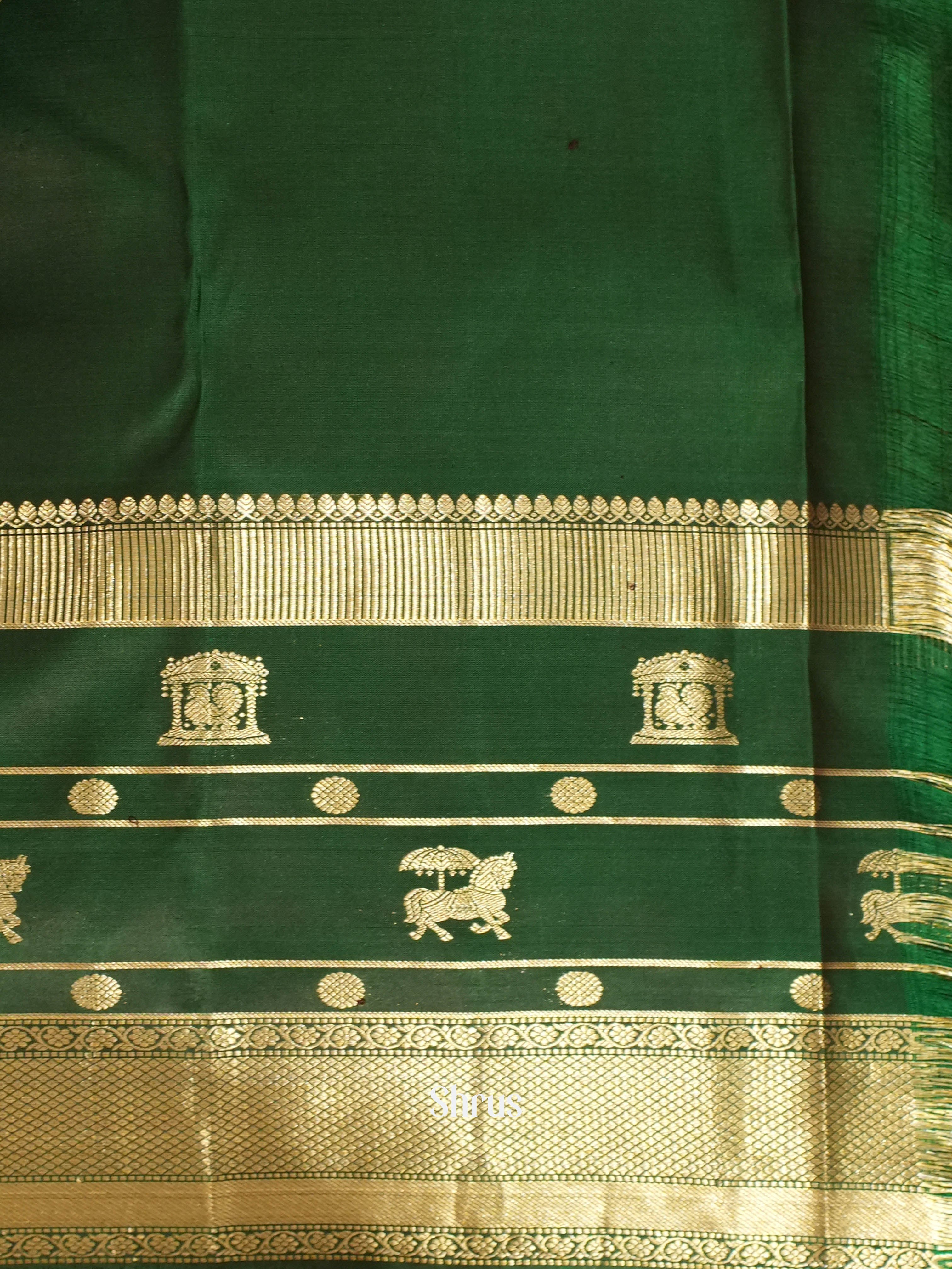 Brown & Green - Kanchipuram silk Saree