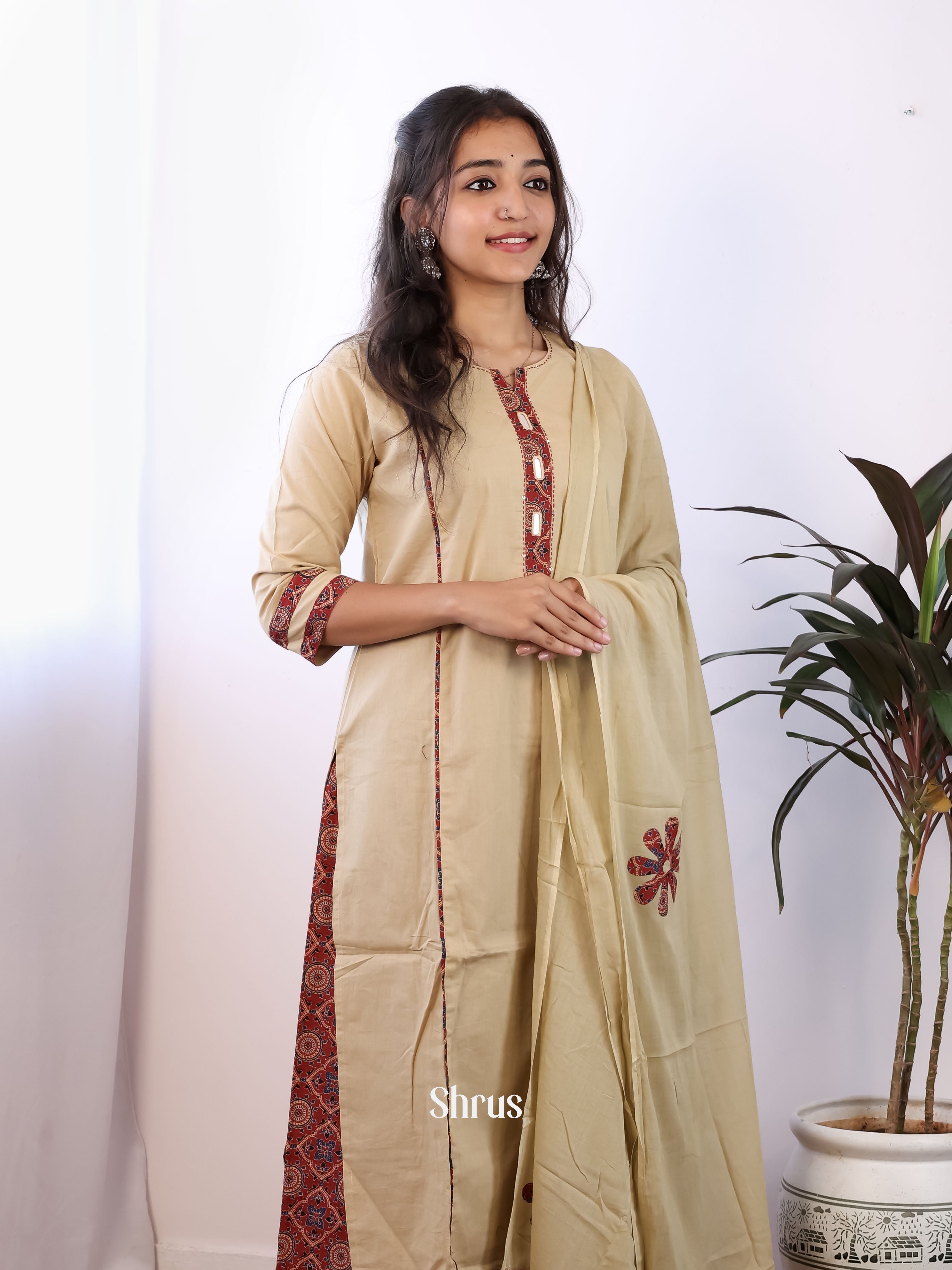 Beige & Maroon - 3pc Readymade Suits