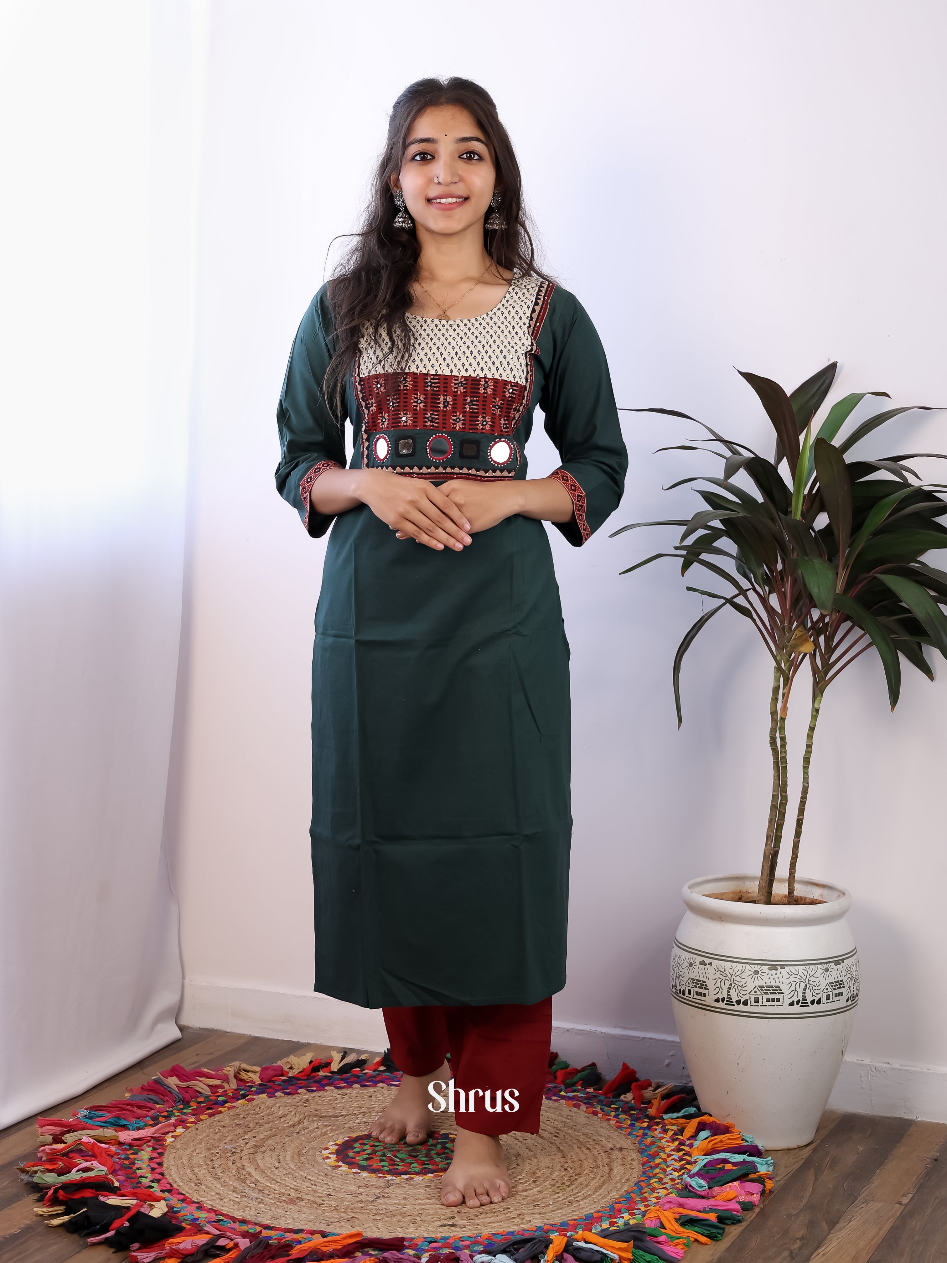 Green & Maroon -2pc  Readymade Suits