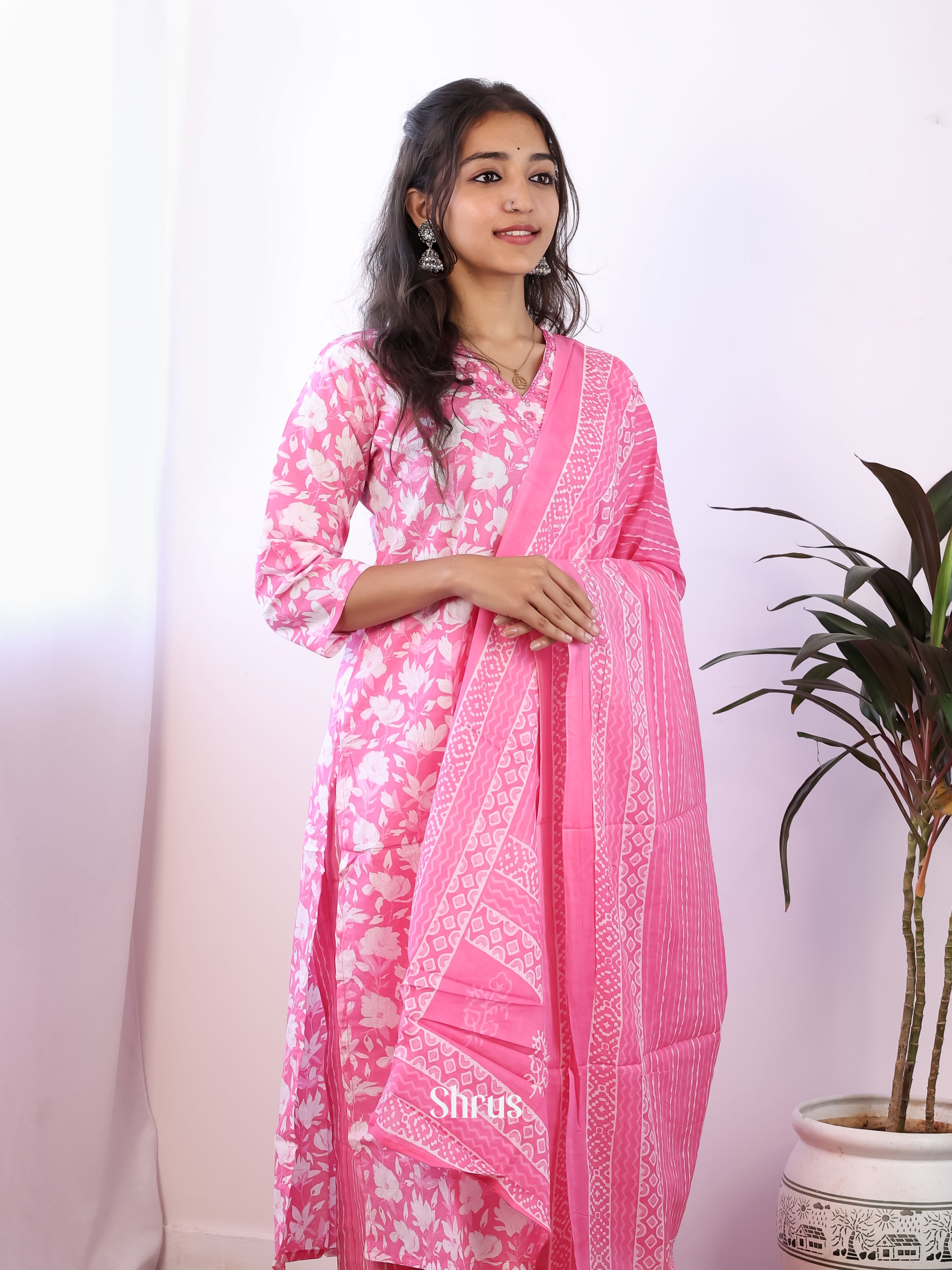 Pink- 3pc Readymade Suits