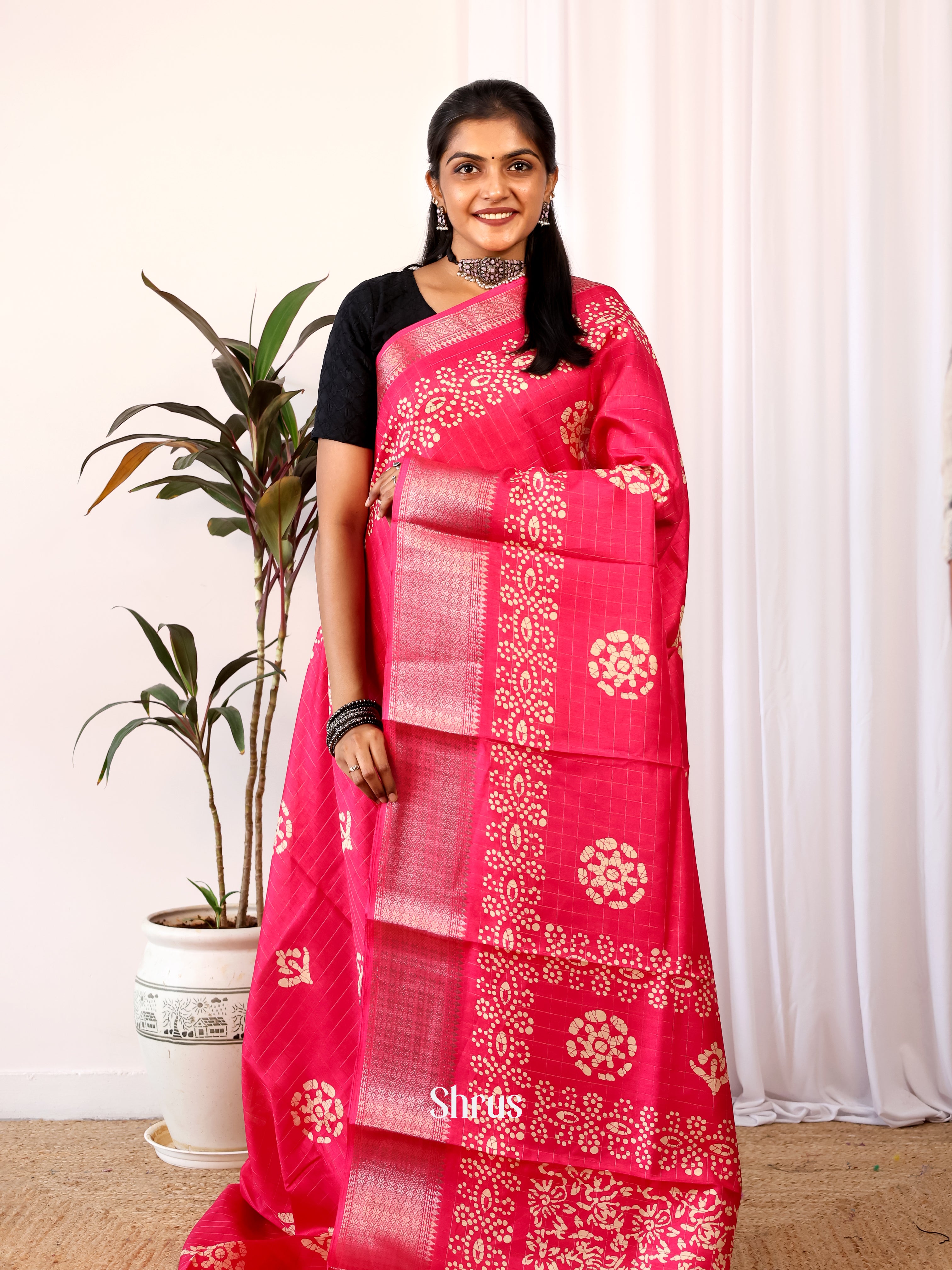 Pink - Semi Crepe Saree