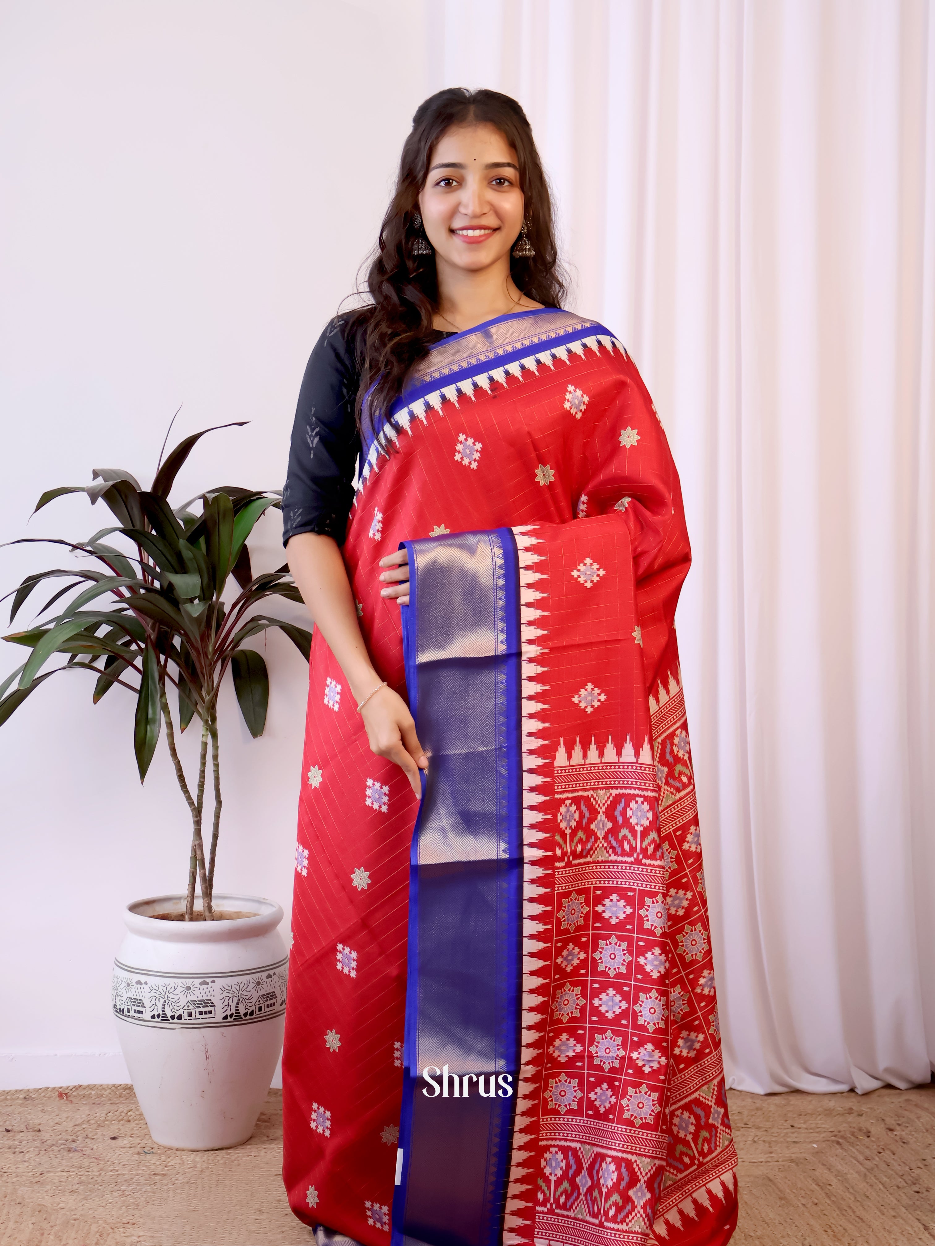 Red & Blue - Semi Crepe Saree