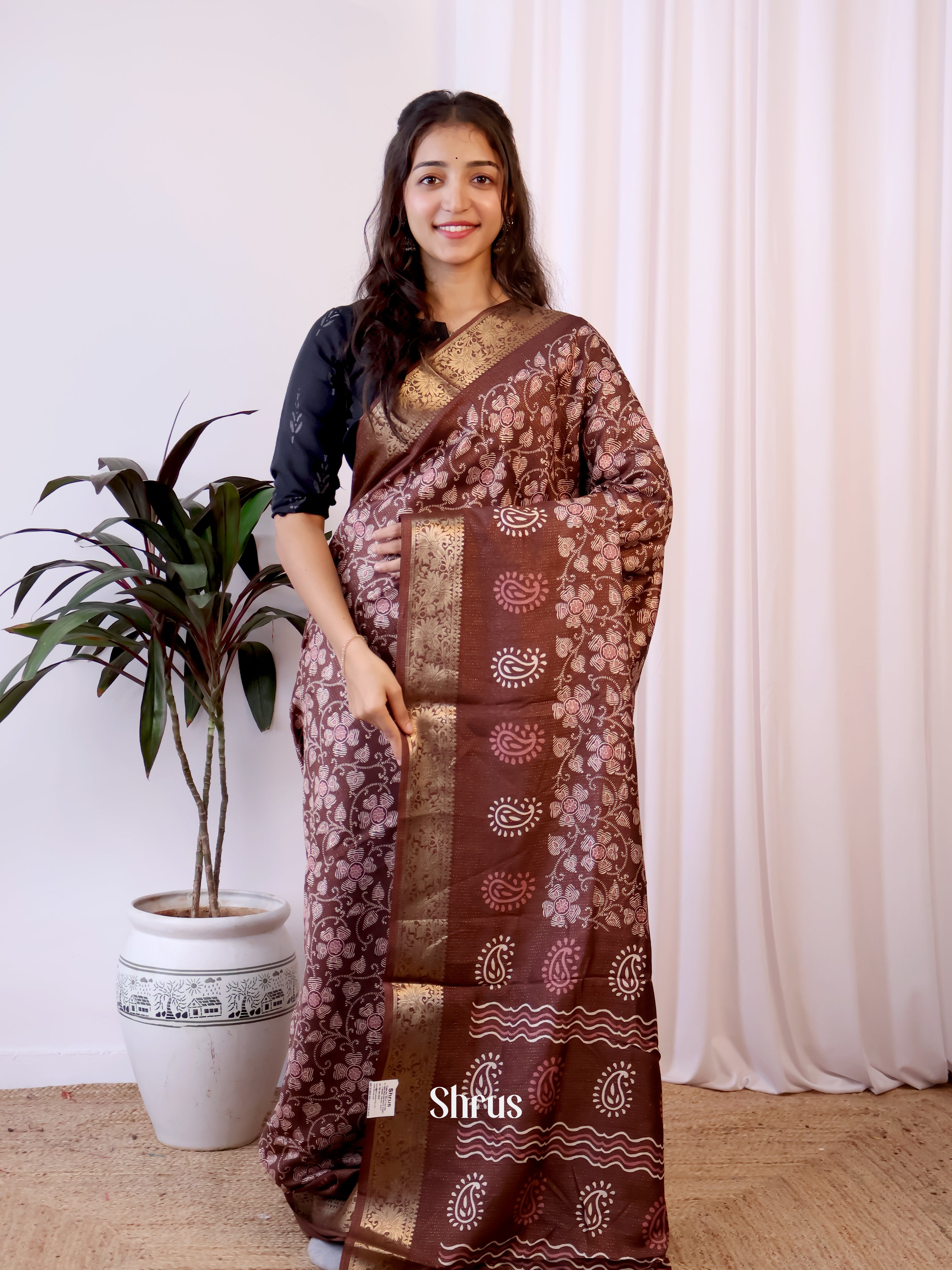 Brown - Semi Crepe Saree