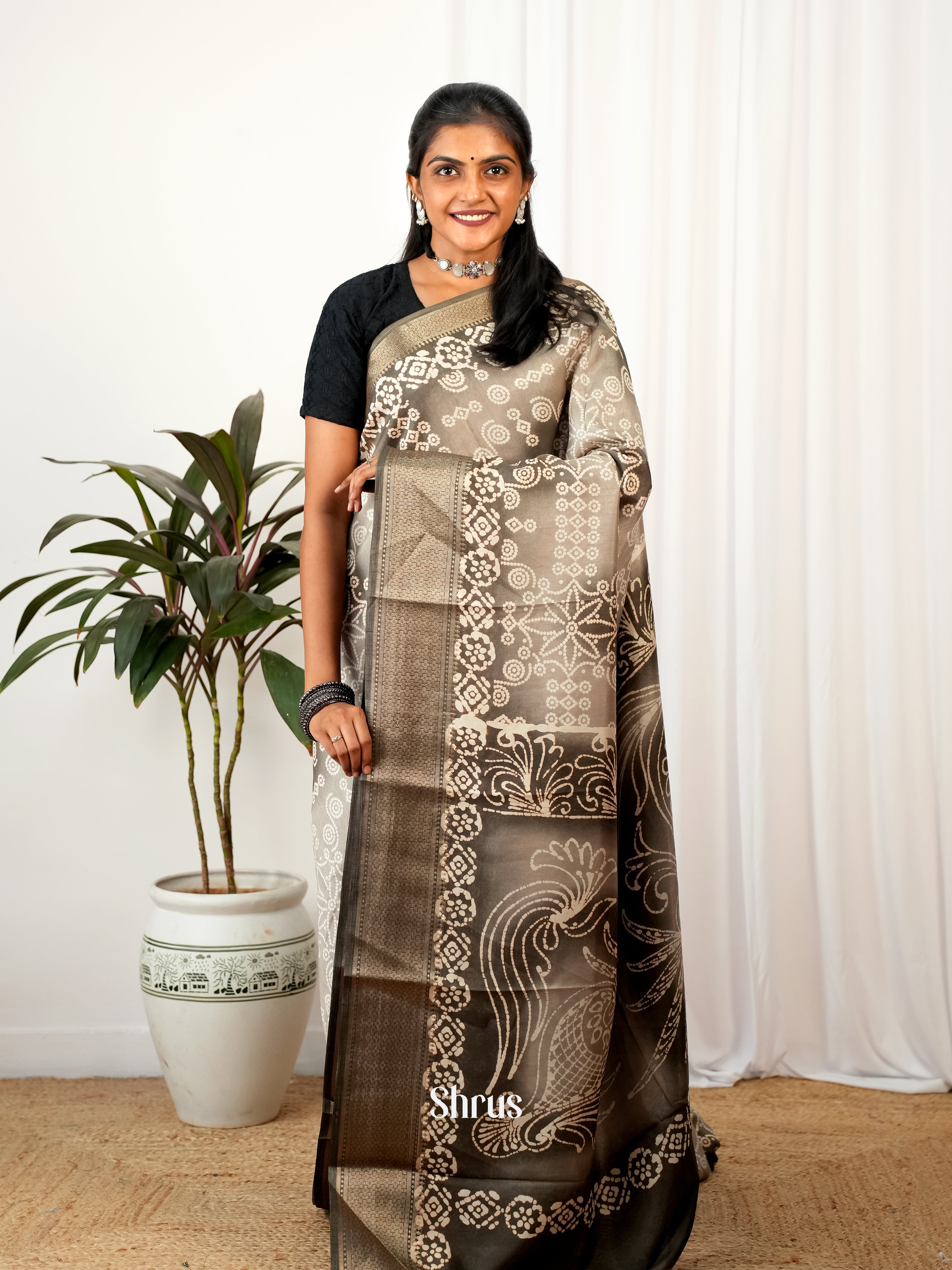 Grey - Semi Crepe Saree