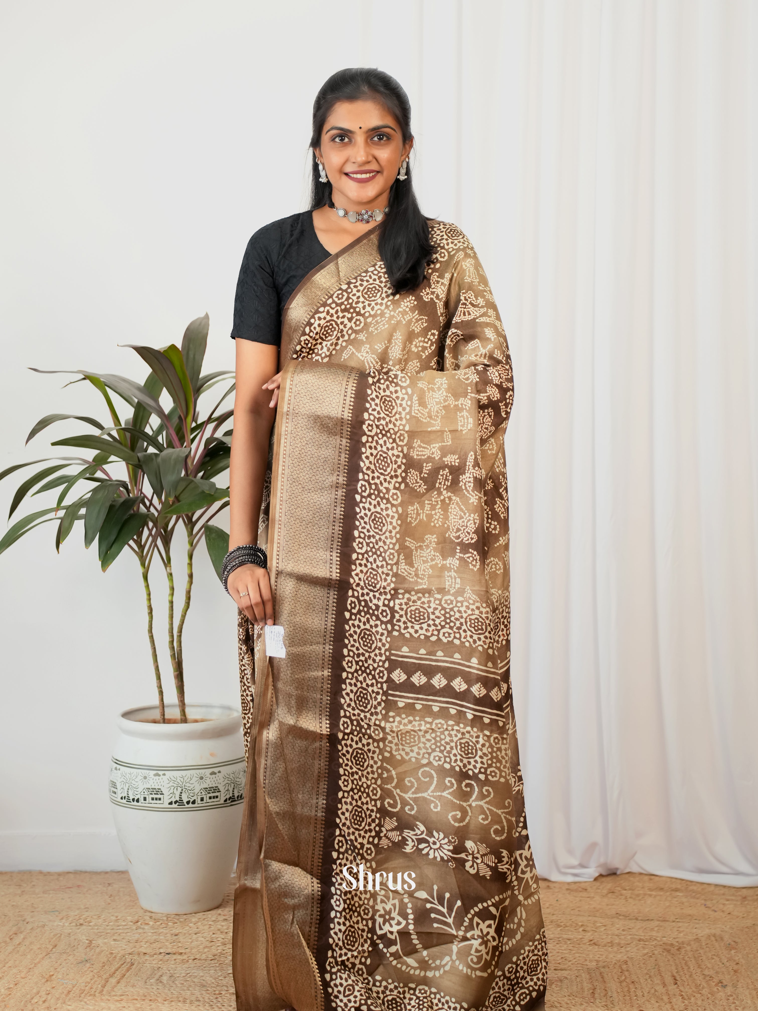 Brown - Semi Crepe Saree