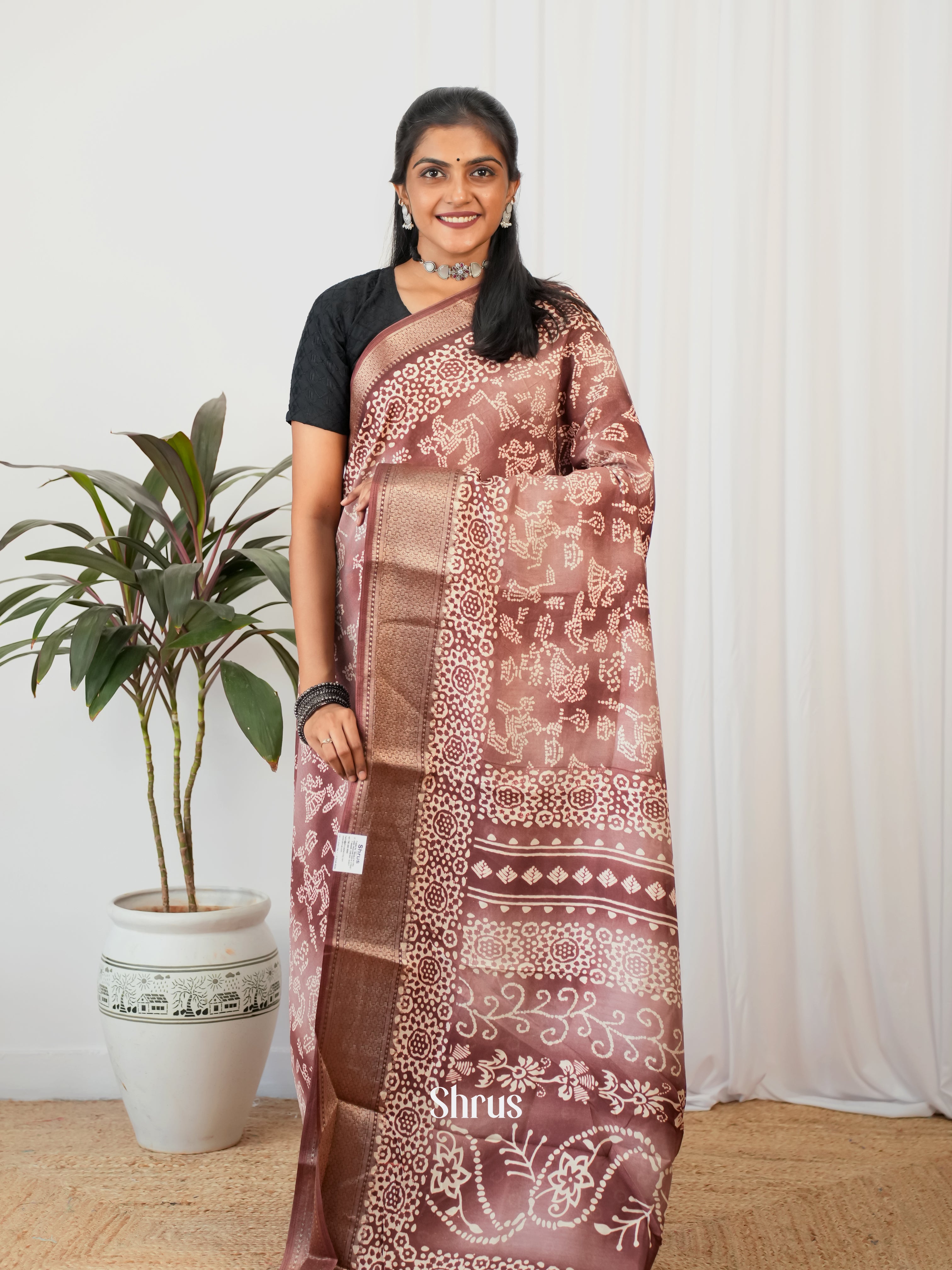 Brown - Semi Crepe Saree