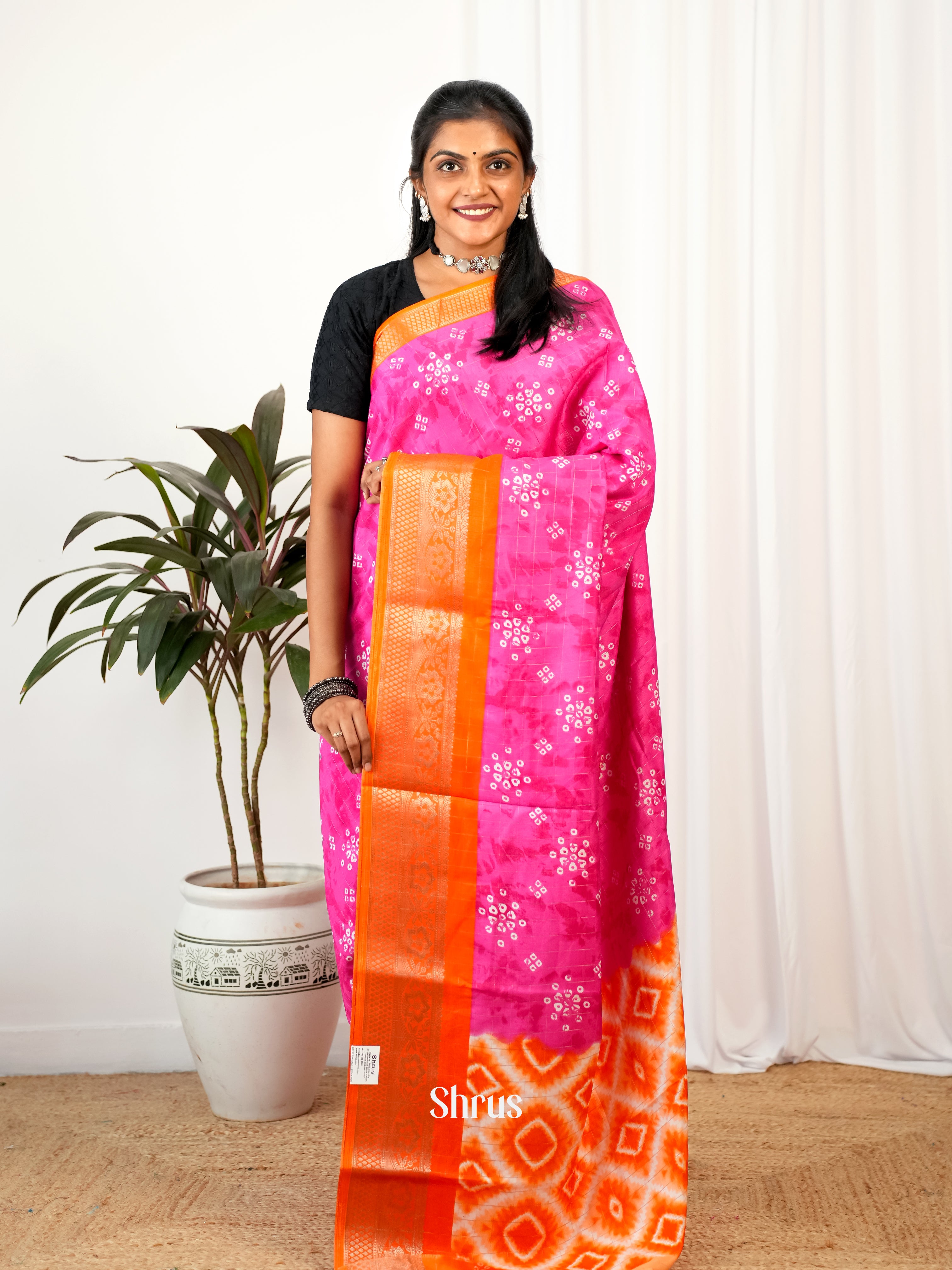 Pink &  Orange - Semi Crepe Saree