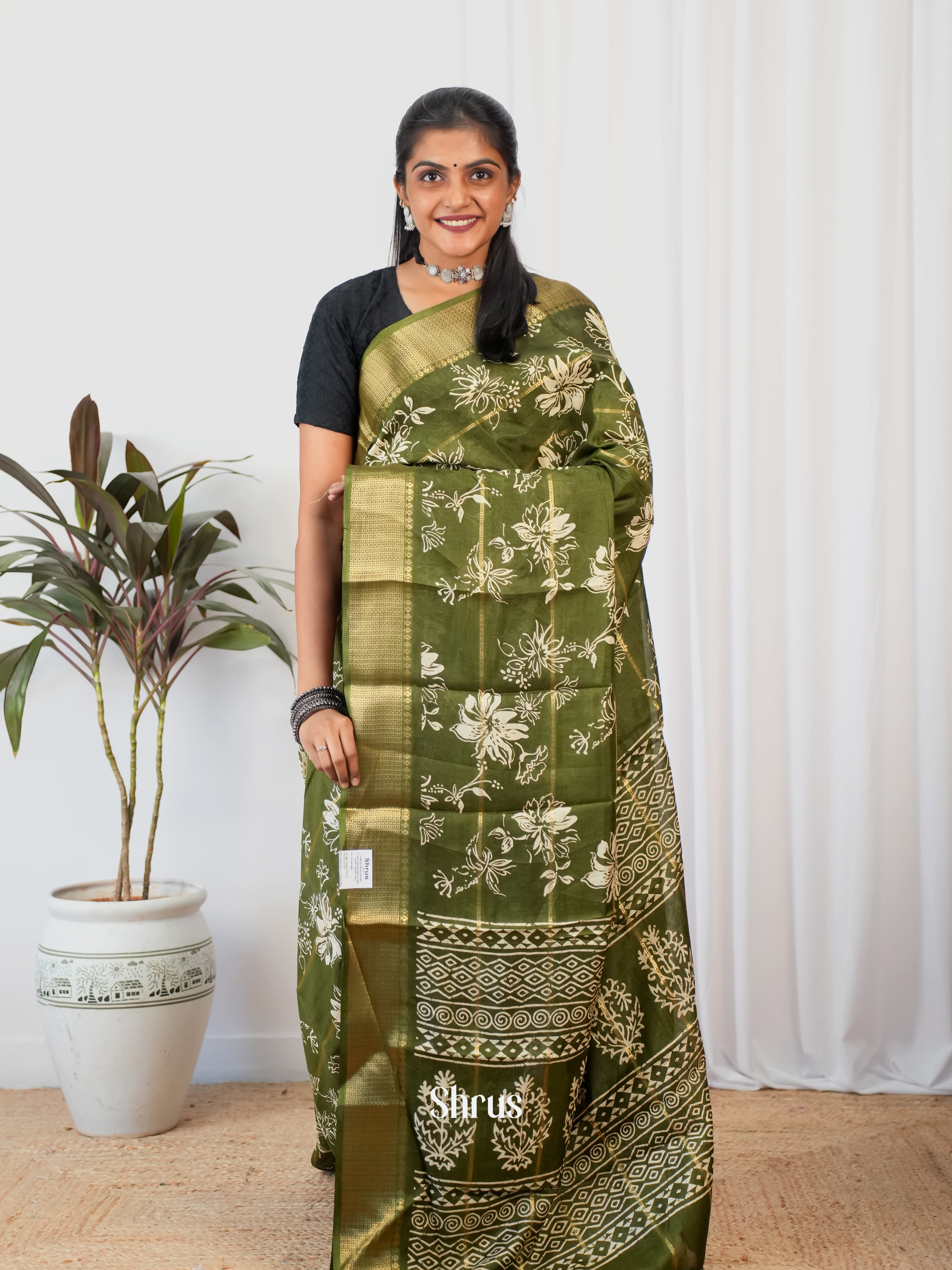 Green- Semi Crepe Saree