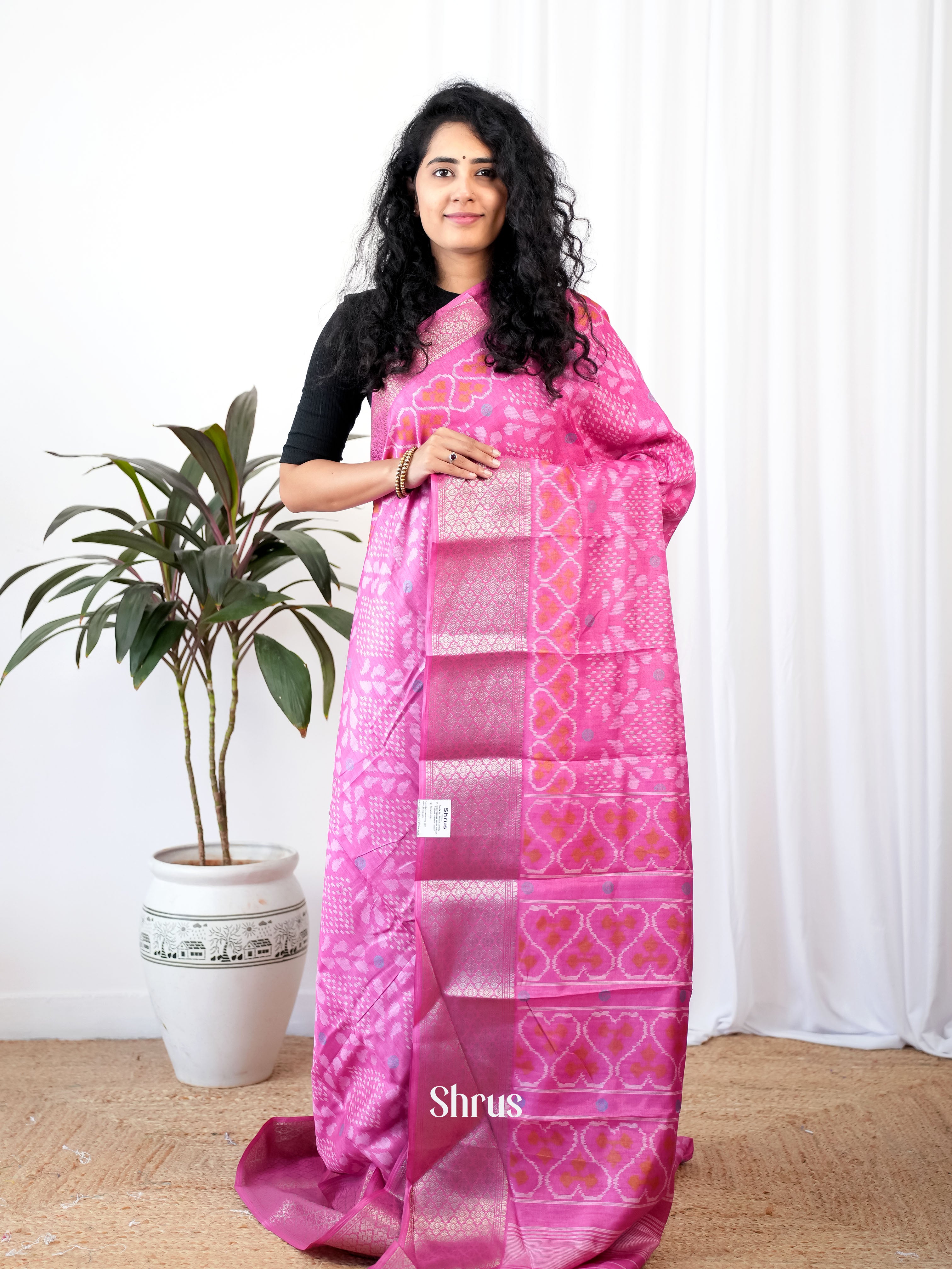 Pink - Semi Crepe Saree