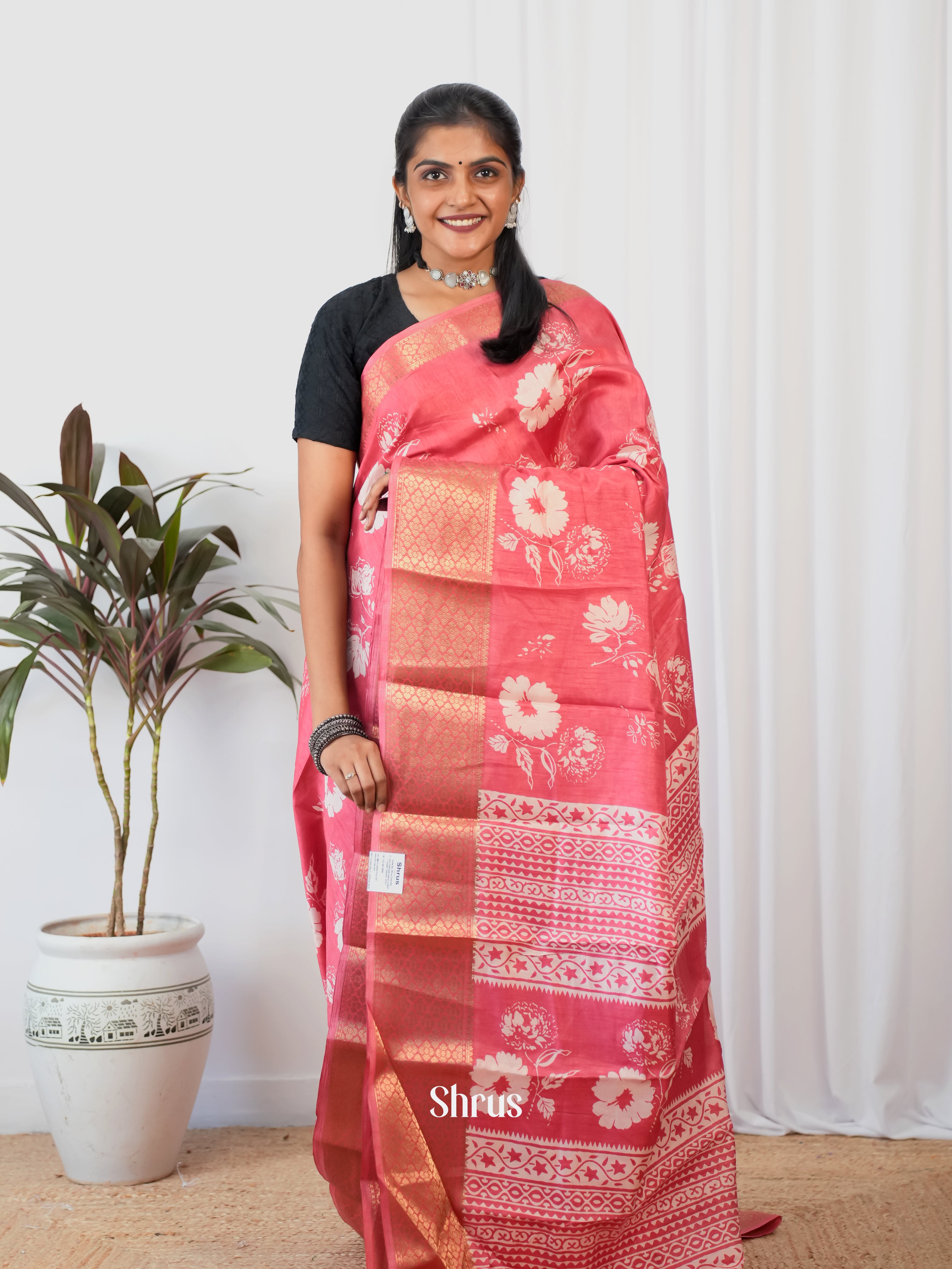 Reddish Pink - Semi Crepe Saree