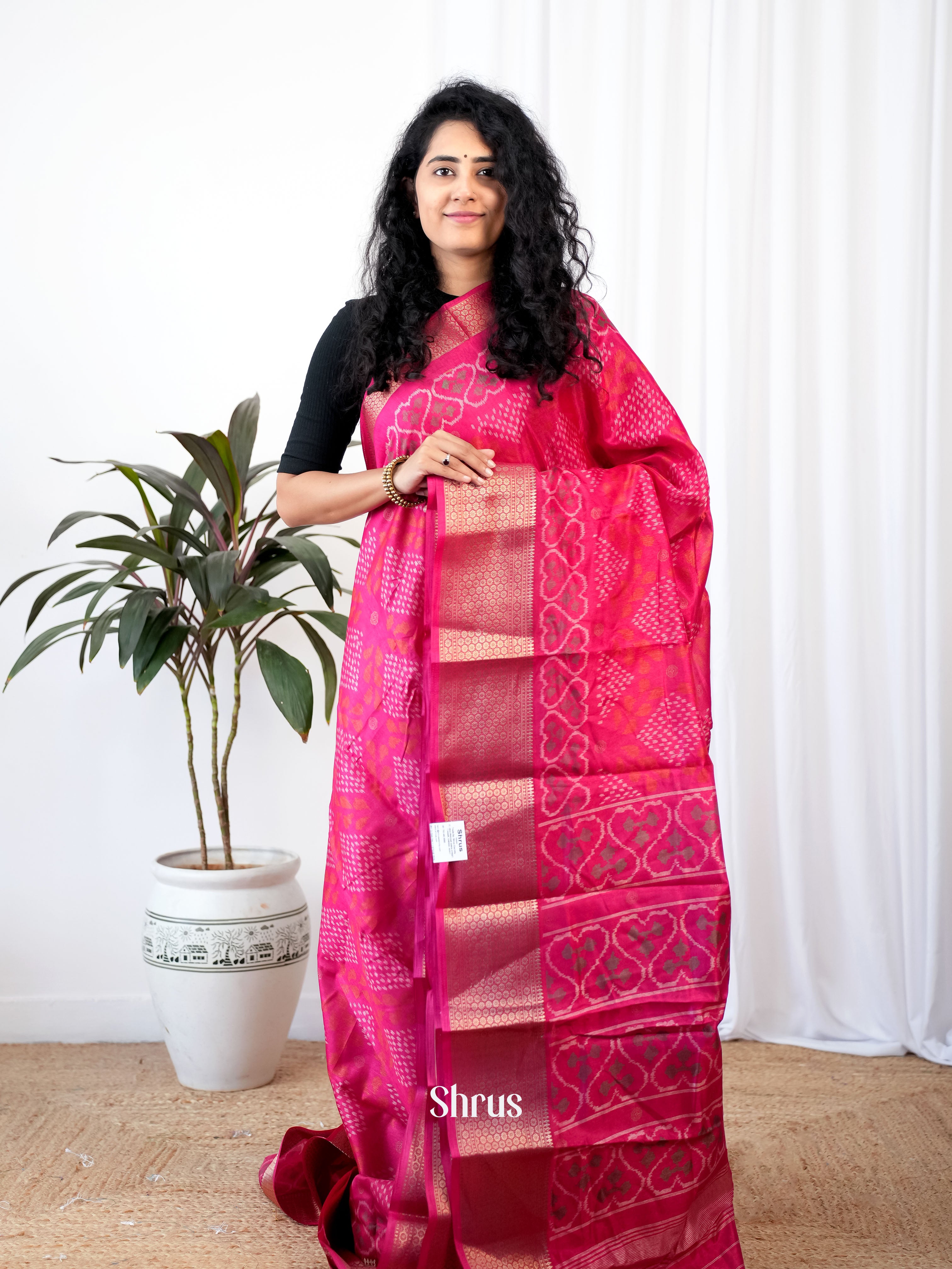 Pink - Semi Crepe Saree