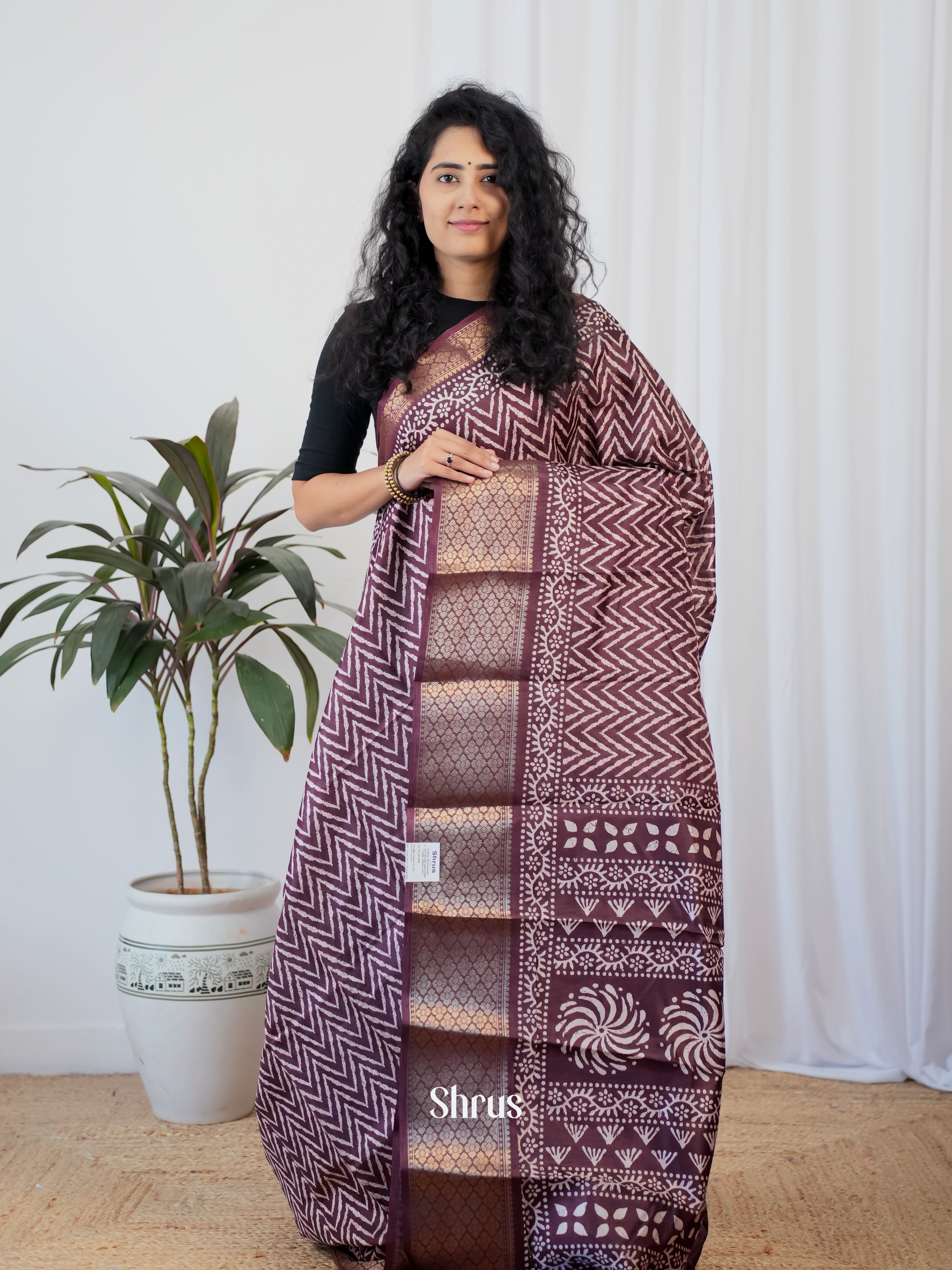 Brown- Semi Crepe Saree