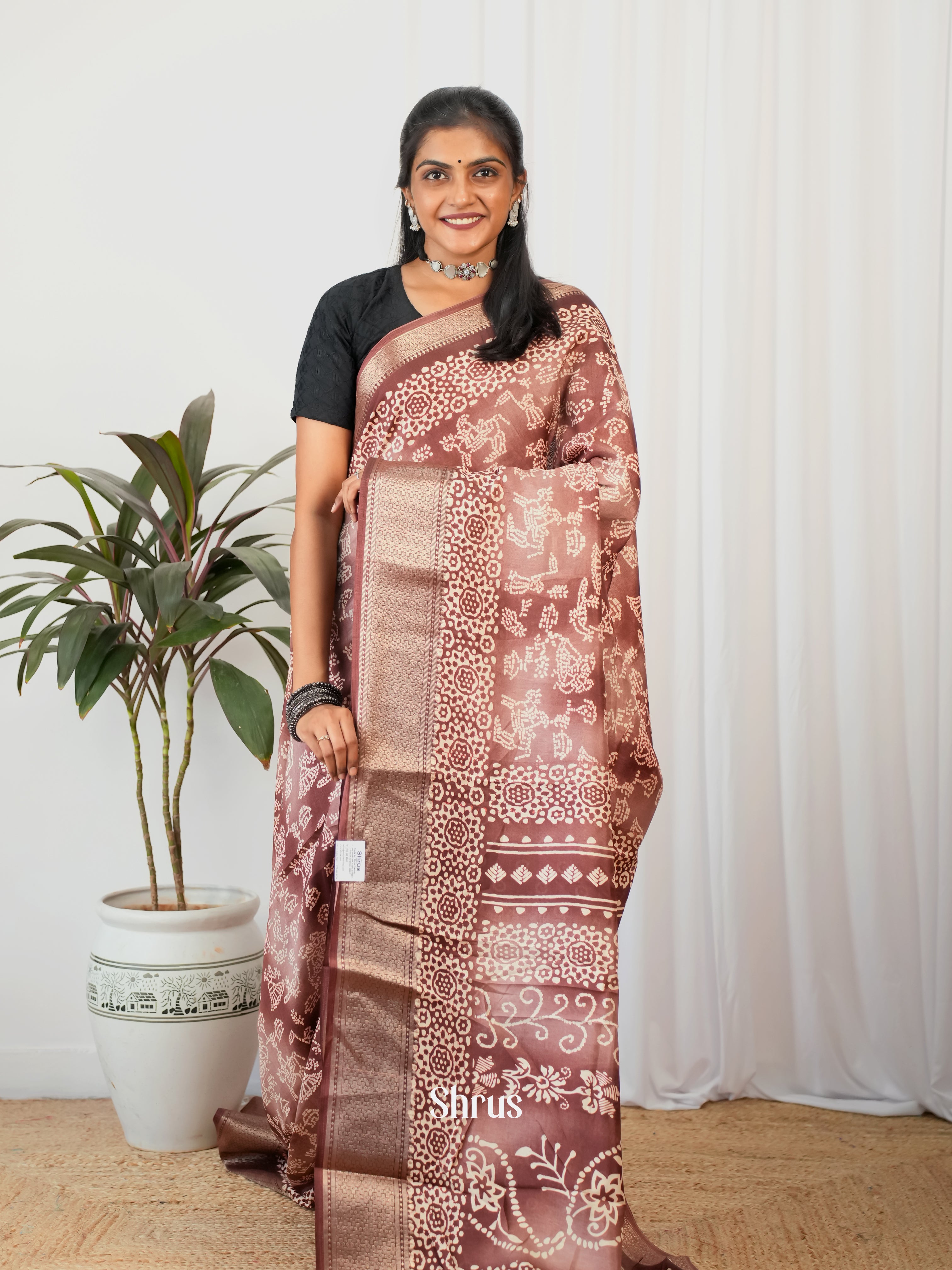 Brown - Semi Crepe Saree