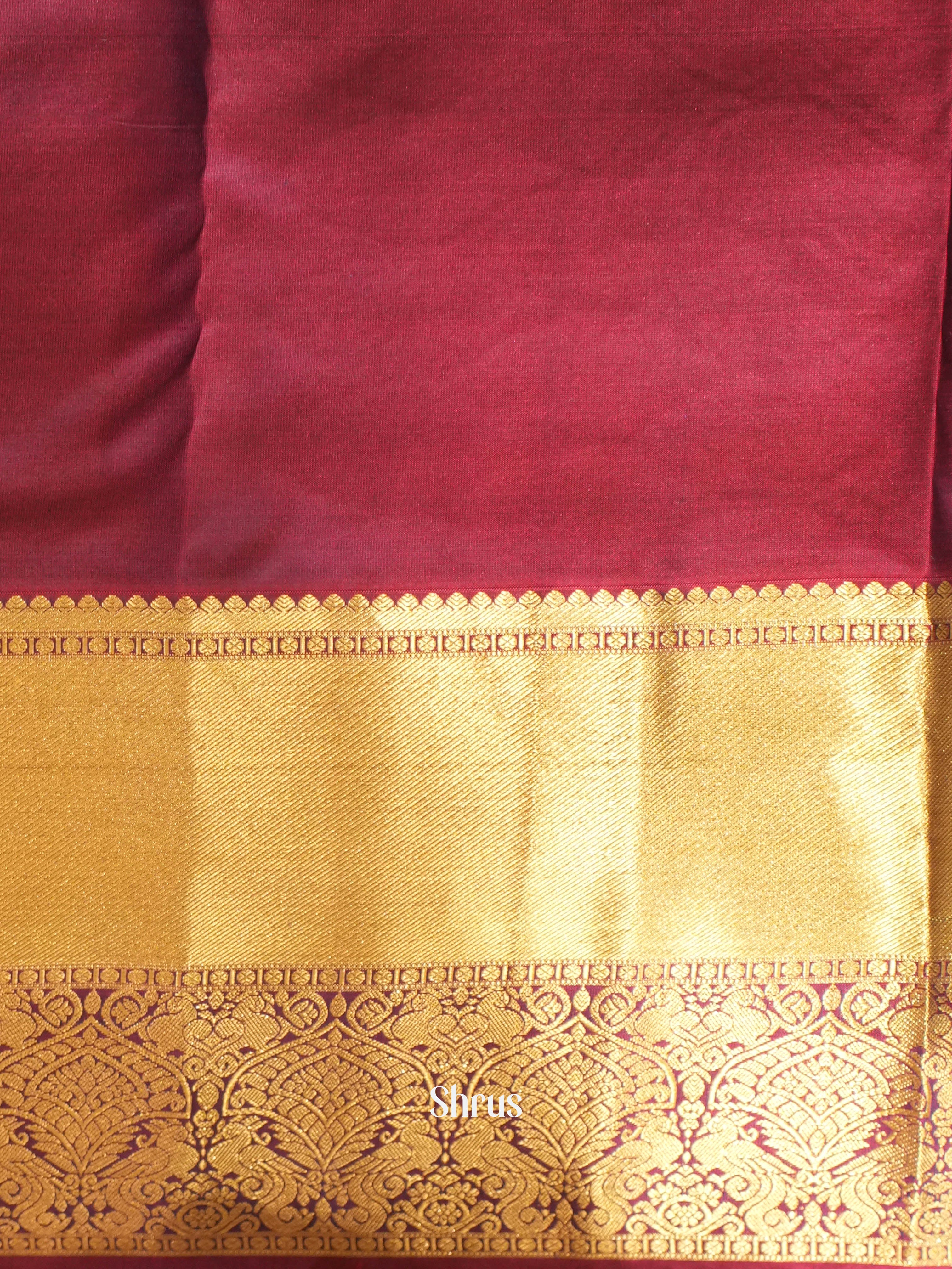 CIS23090 - Kanchipuram silk Saree