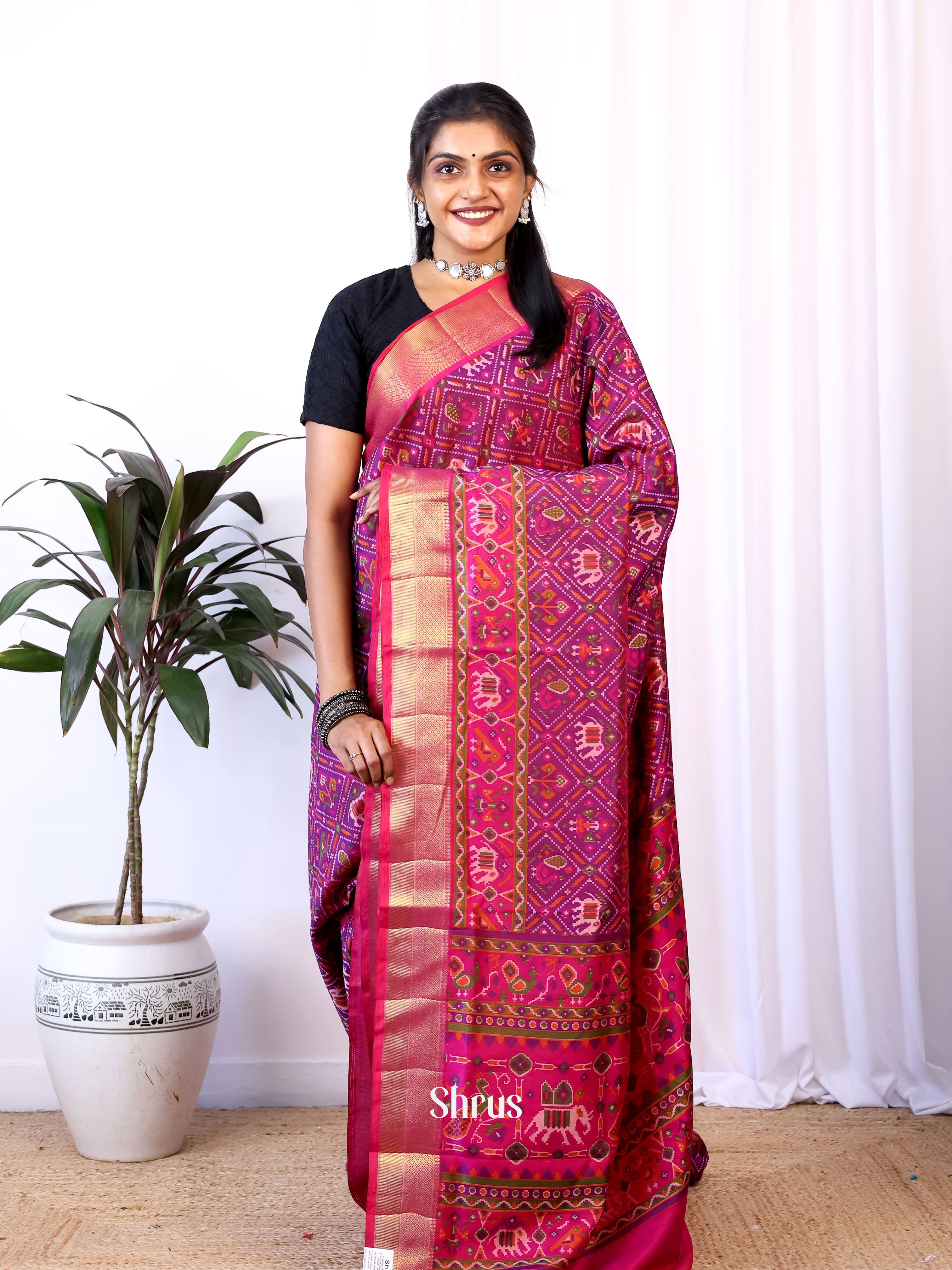 CIS23134 - Semi Patola Saree