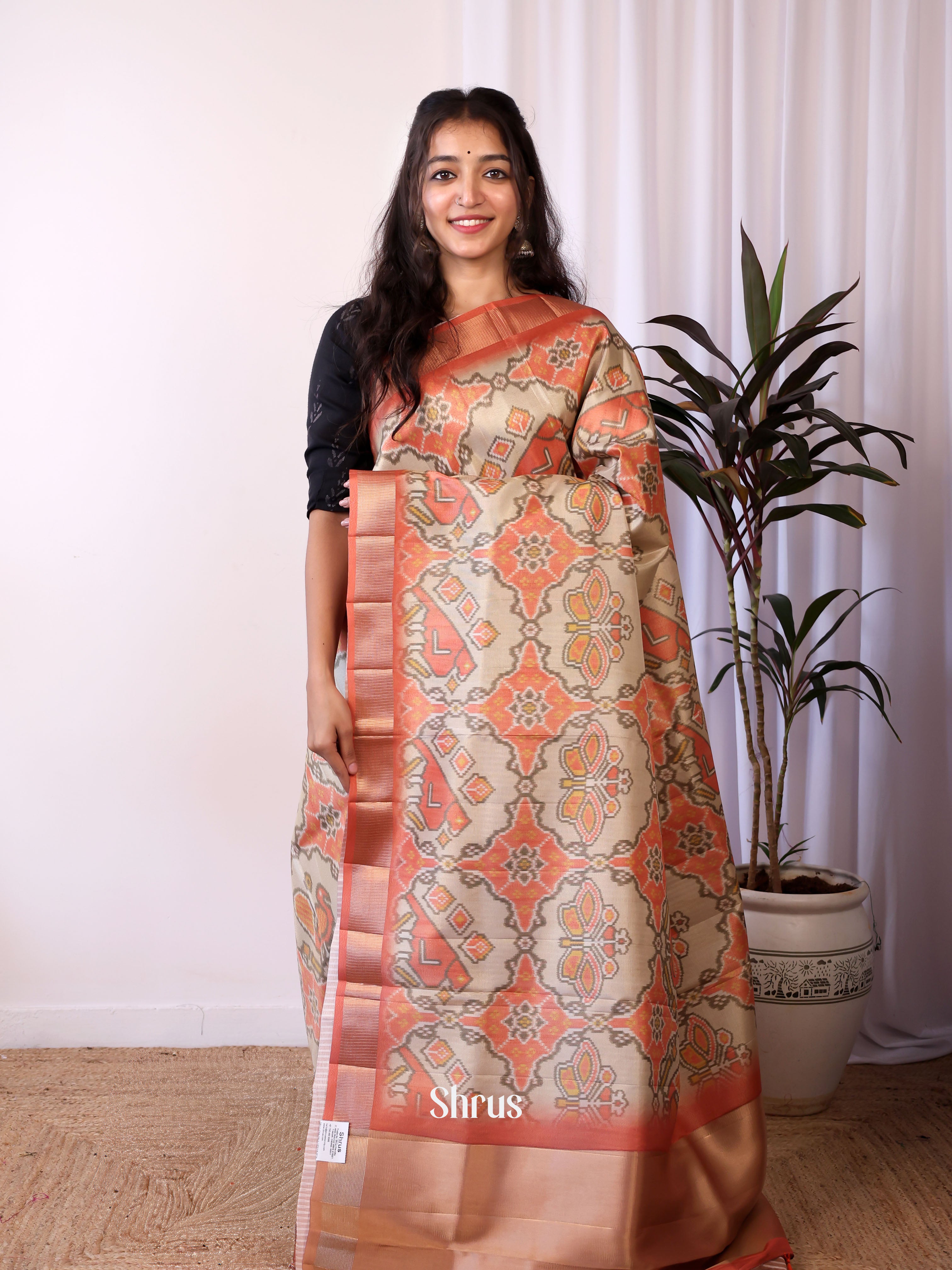 Grey & Orange - Semi patola saree