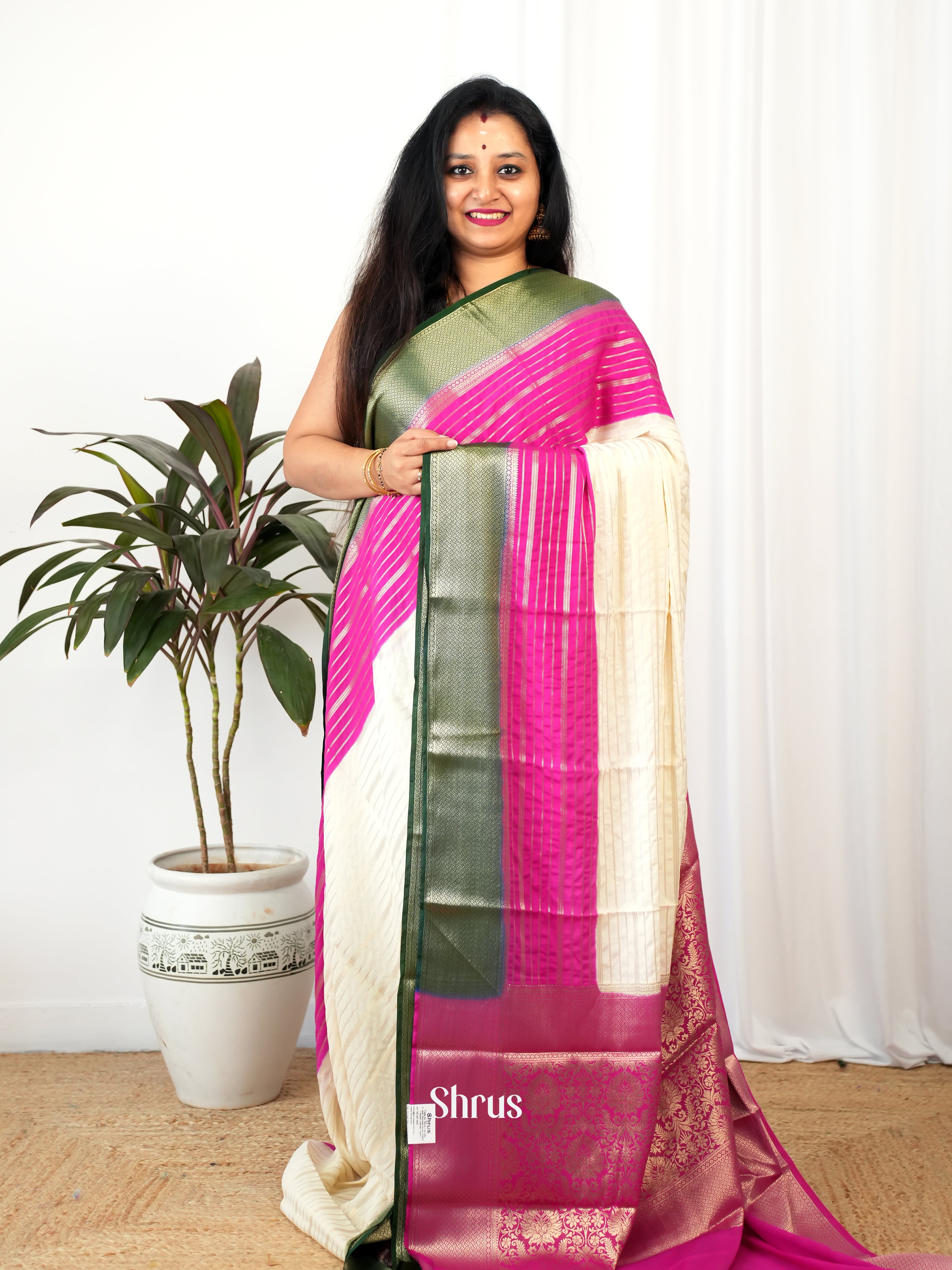 Cream & Pink - Mysoresilk-halfpure Saree