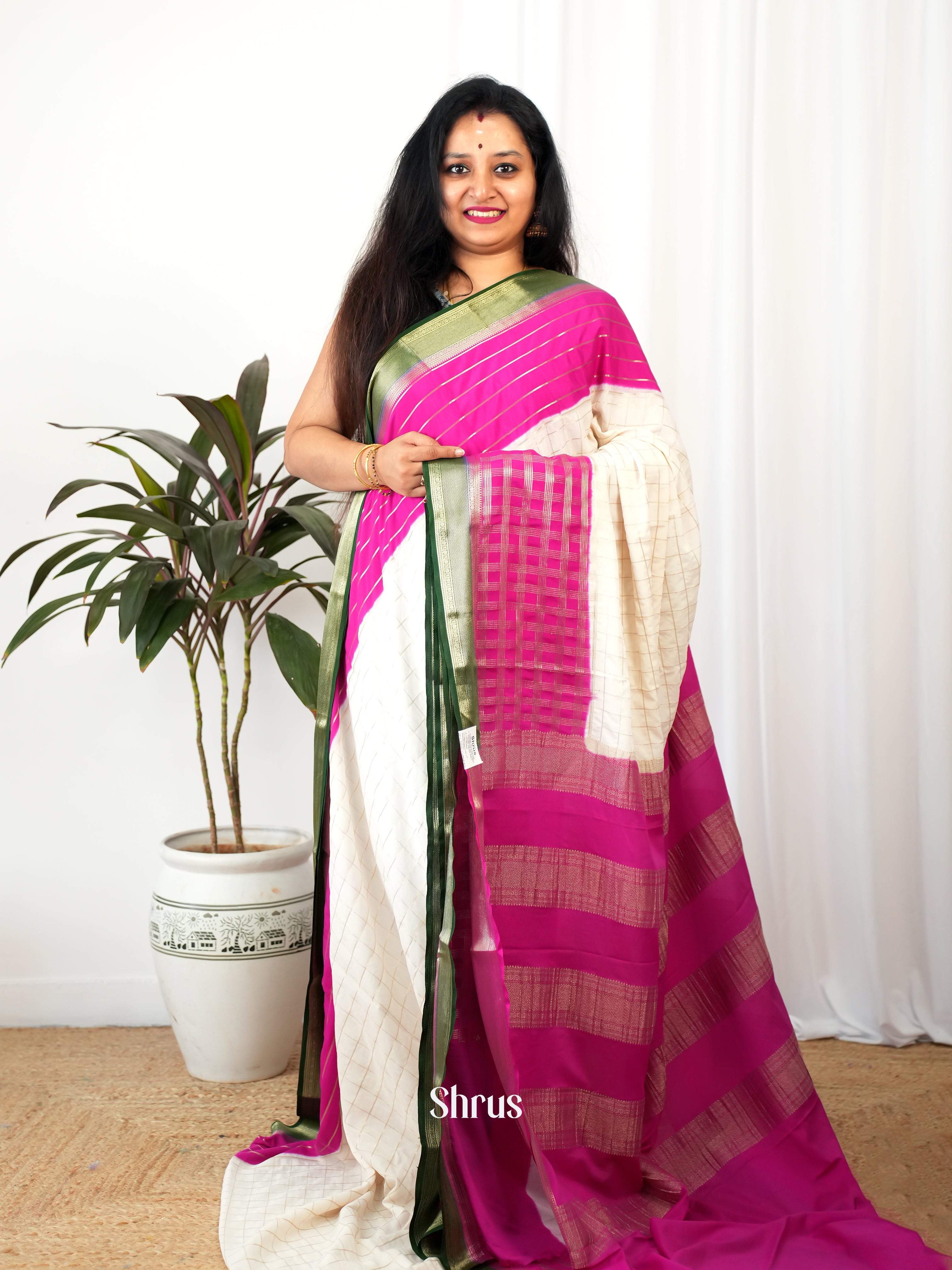 Cream & Pink - Mysoresilk-halfpure Saree