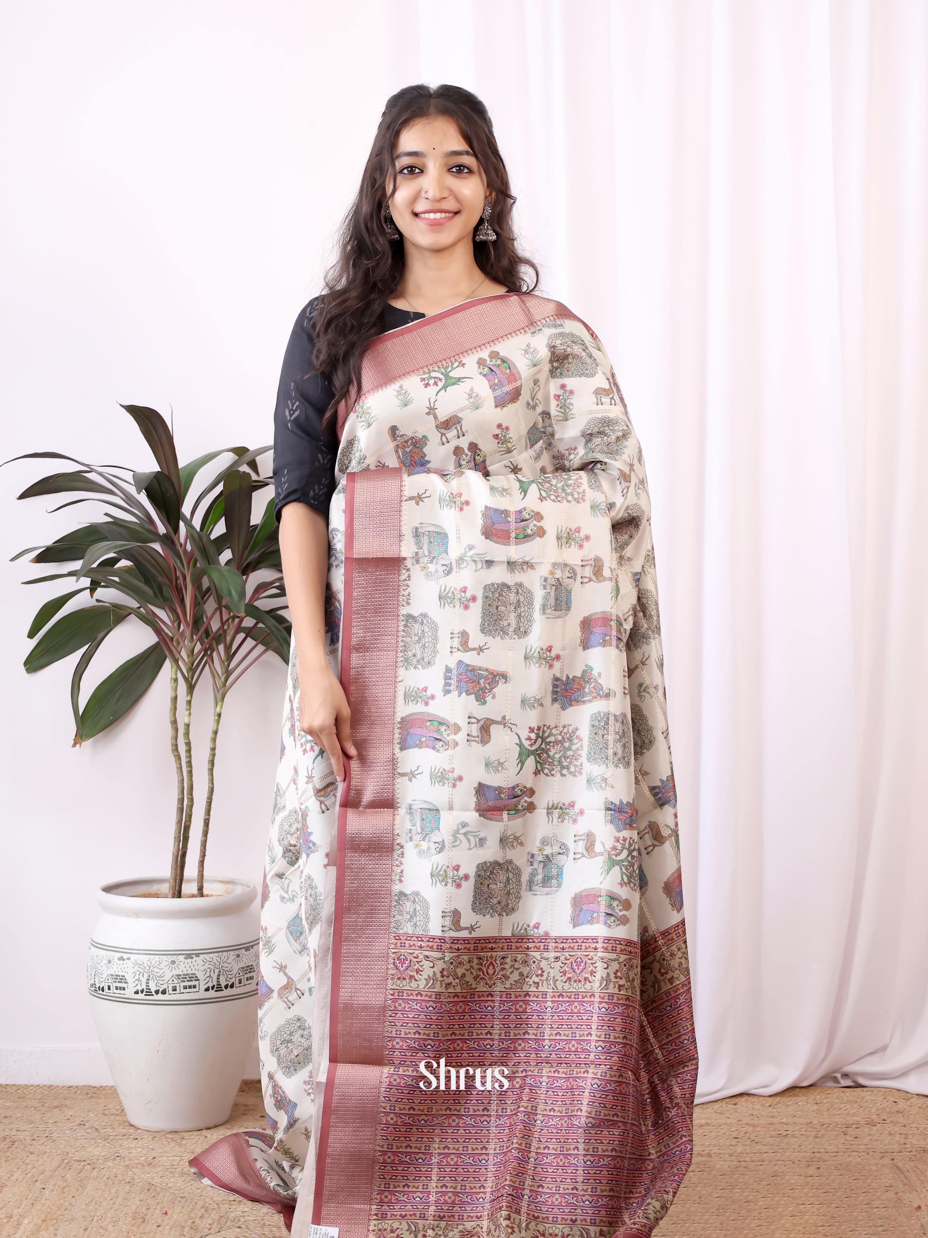 Cream & Onion Pink  - Semi Dola silk Saree