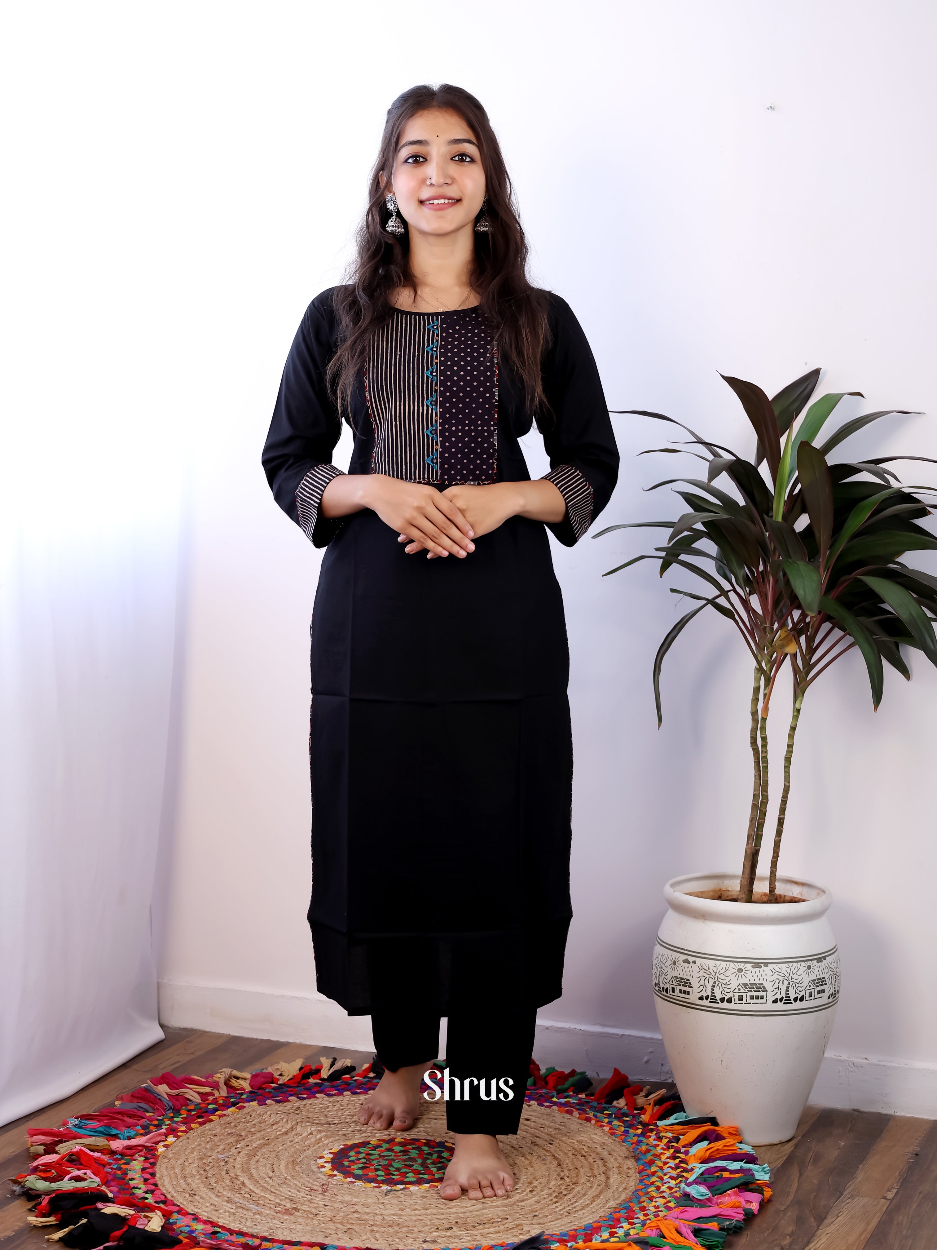 Black -2pc  Readymade Suits